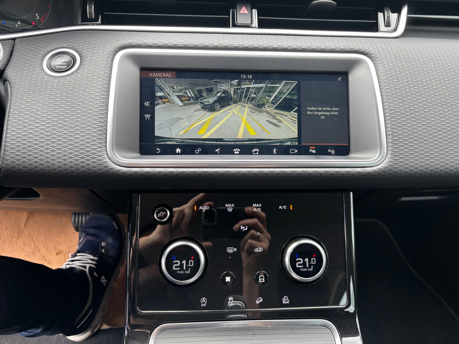 LAND ROVER Evoque D 150 S-image-6
