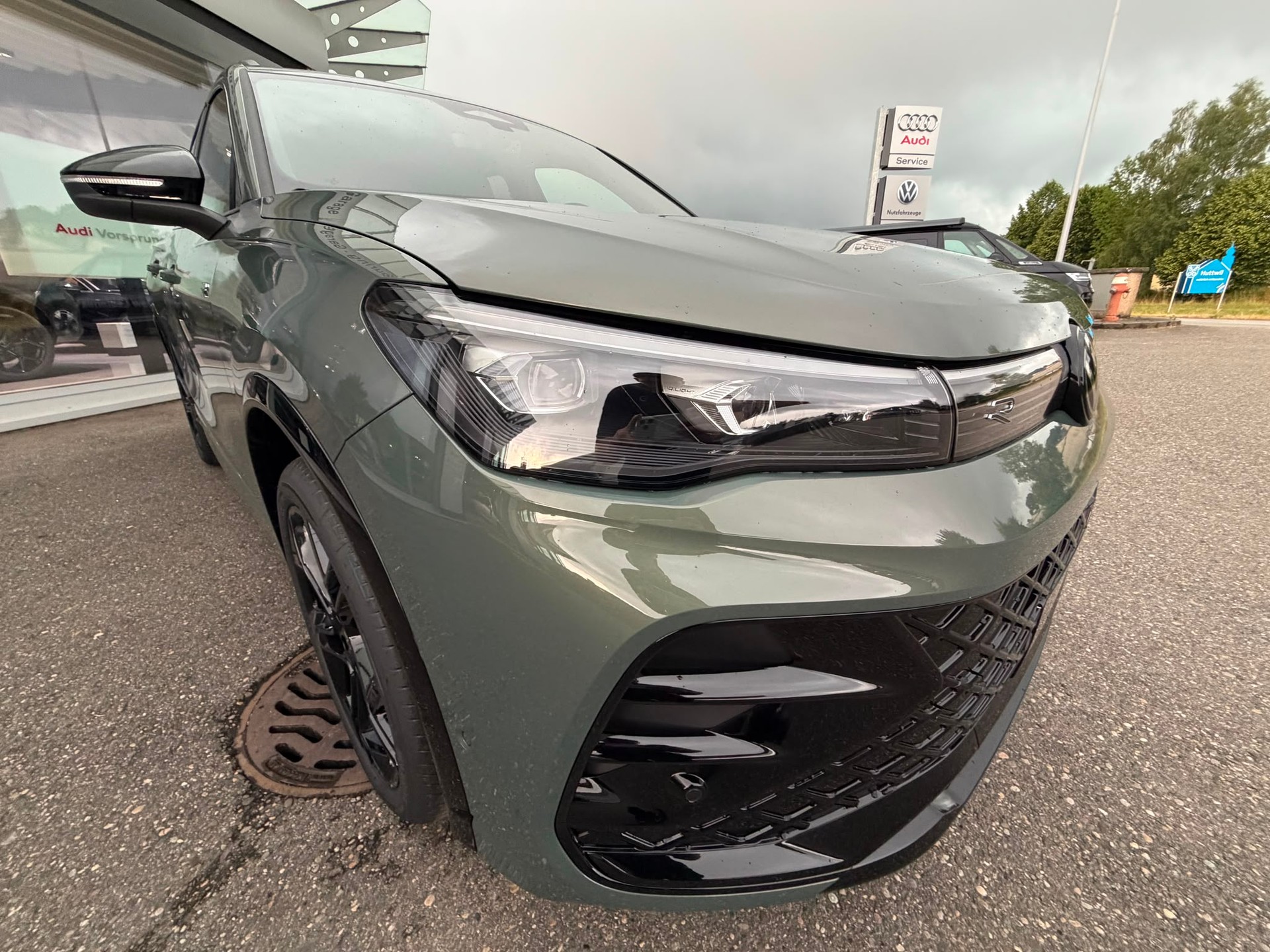 VW Tiguan 2.0 TSI DSG R-Line United 4Motion-image-8