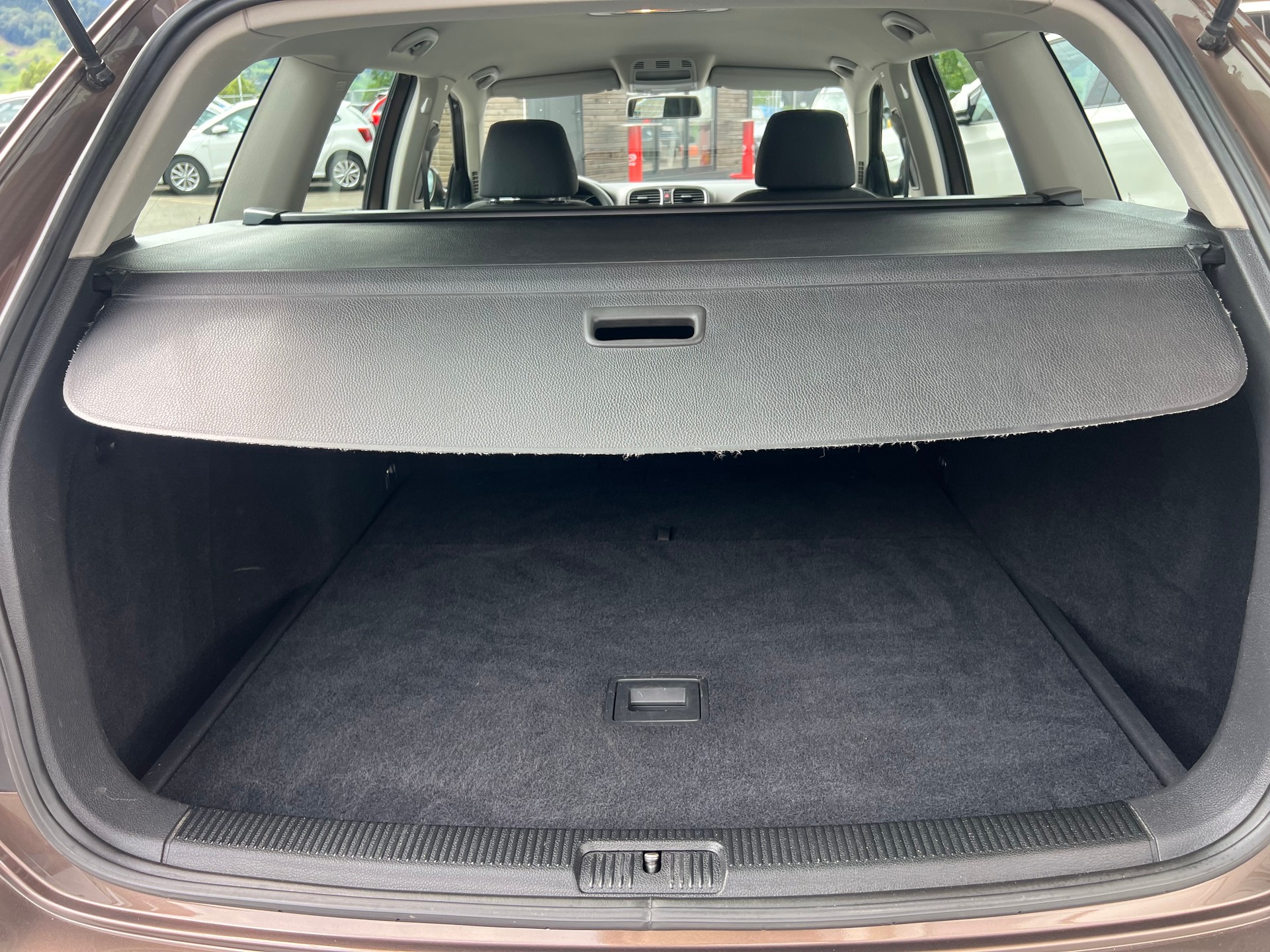 VW Golf Variant 1.4 TSI Comfortline PS 122 ** Klima * Tempomat * 8 fachbereift * frisch ab MFK * 1 Jahr Garantie möglich **-image-8