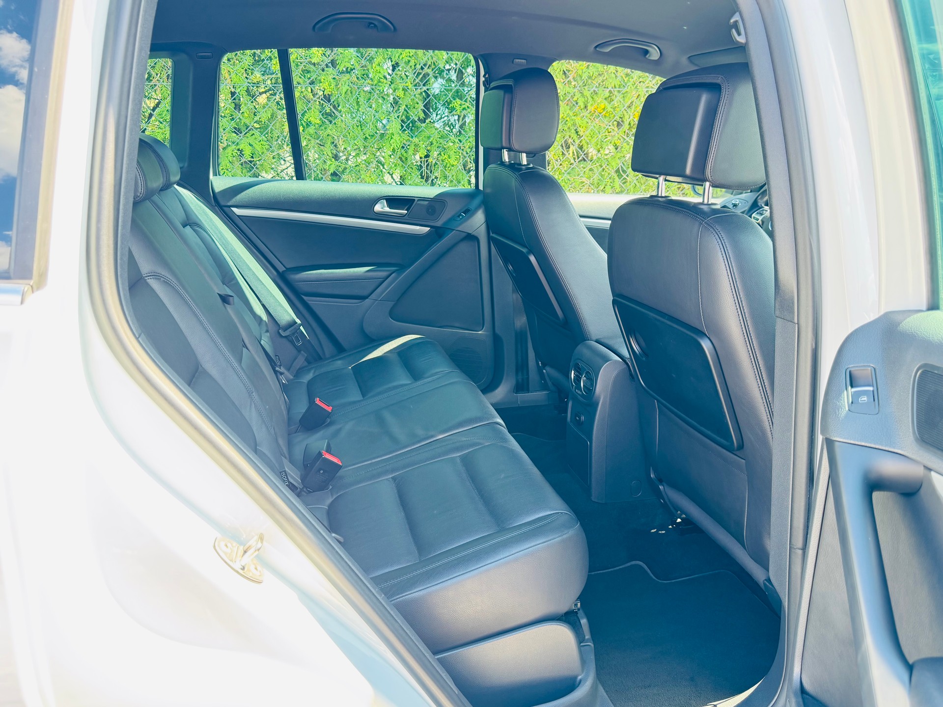 VW Tiguan 2.0 TSI Cup R-Line 4Motion DSG-image-13