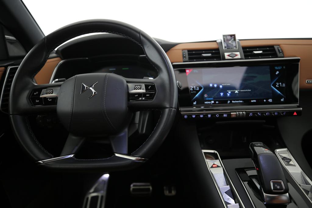 DS AUTOMOBILES 7 Crossback 1.6 E-Tense So Chic 4x4-image-5