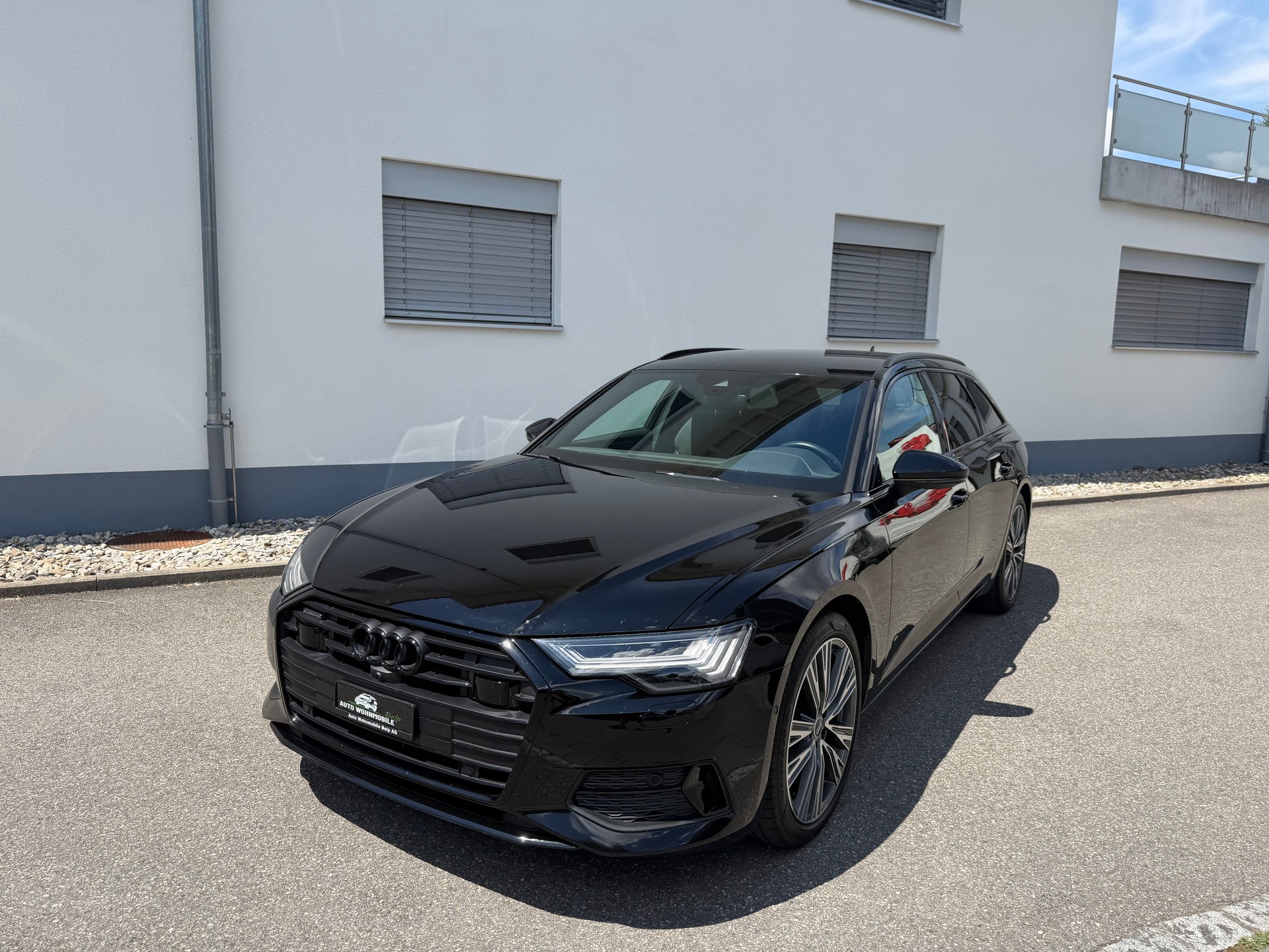 AUDI A6 Avant 40 TDI Sport Attraction quattro S-tronic-image-9