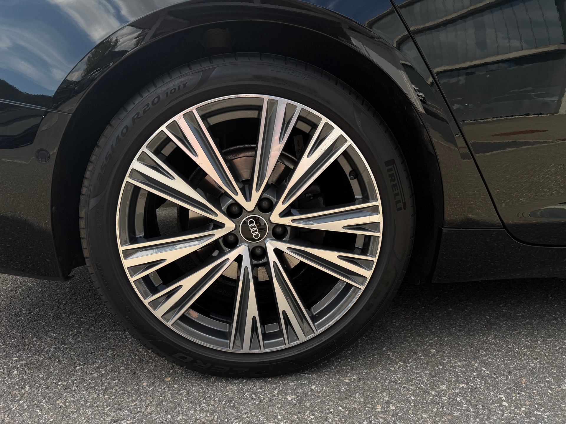 AUDI A6 Avant 40 TDI Sport Attraction quattro S-tronic-image-30
