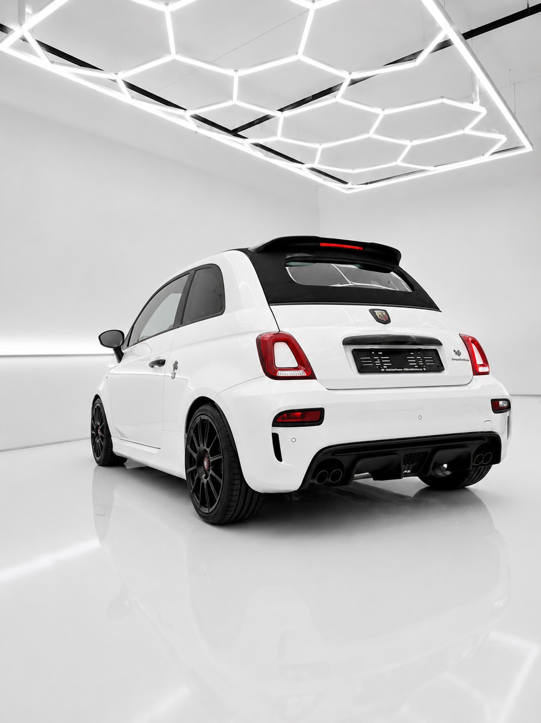 FIAT 595C 1.4 16V Turbo Abarth Competizione Dualogic-image-3