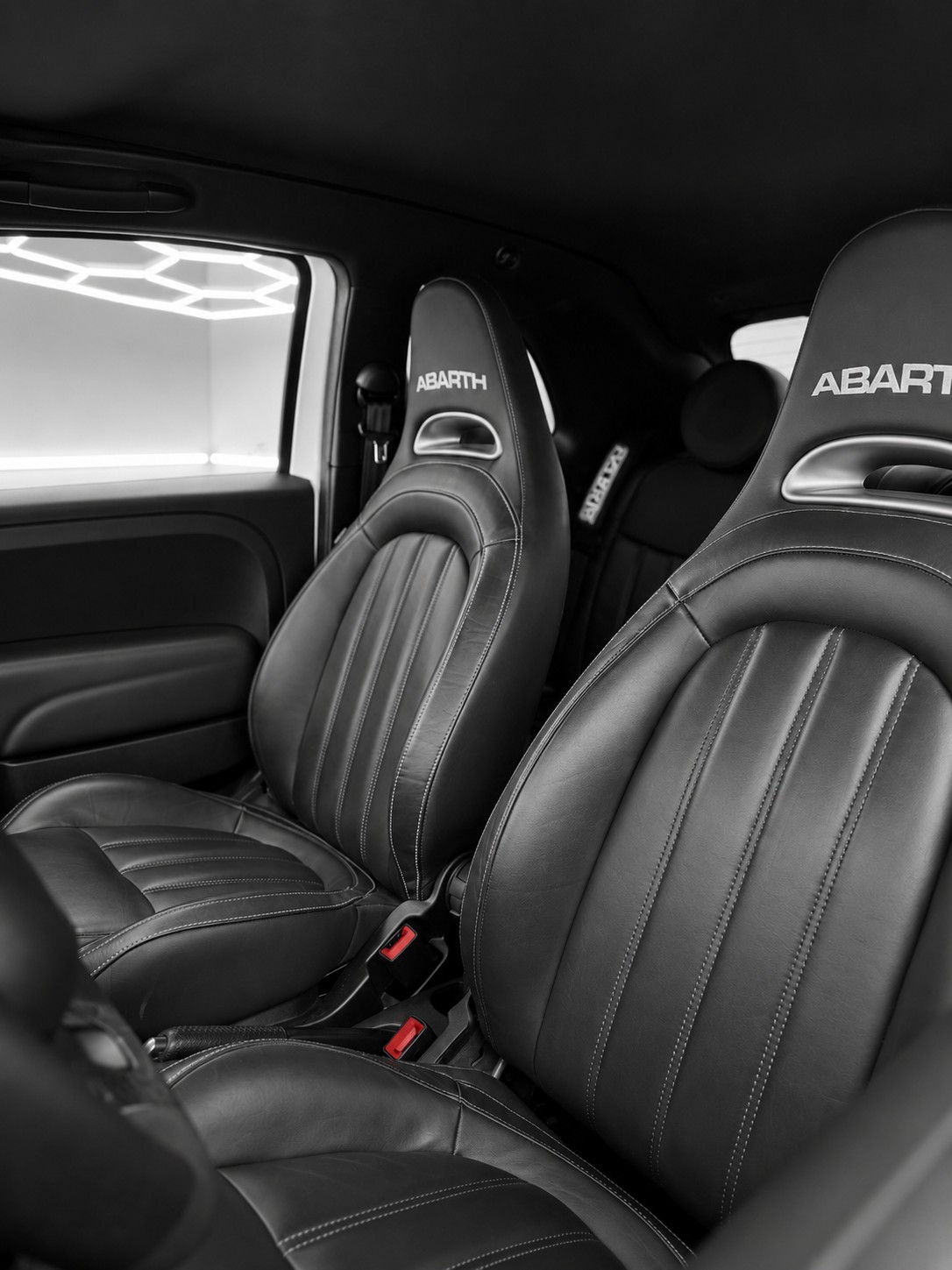 FIAT 595C 1.4 16V Turbo Abarth Competizione Dualogic-image-5