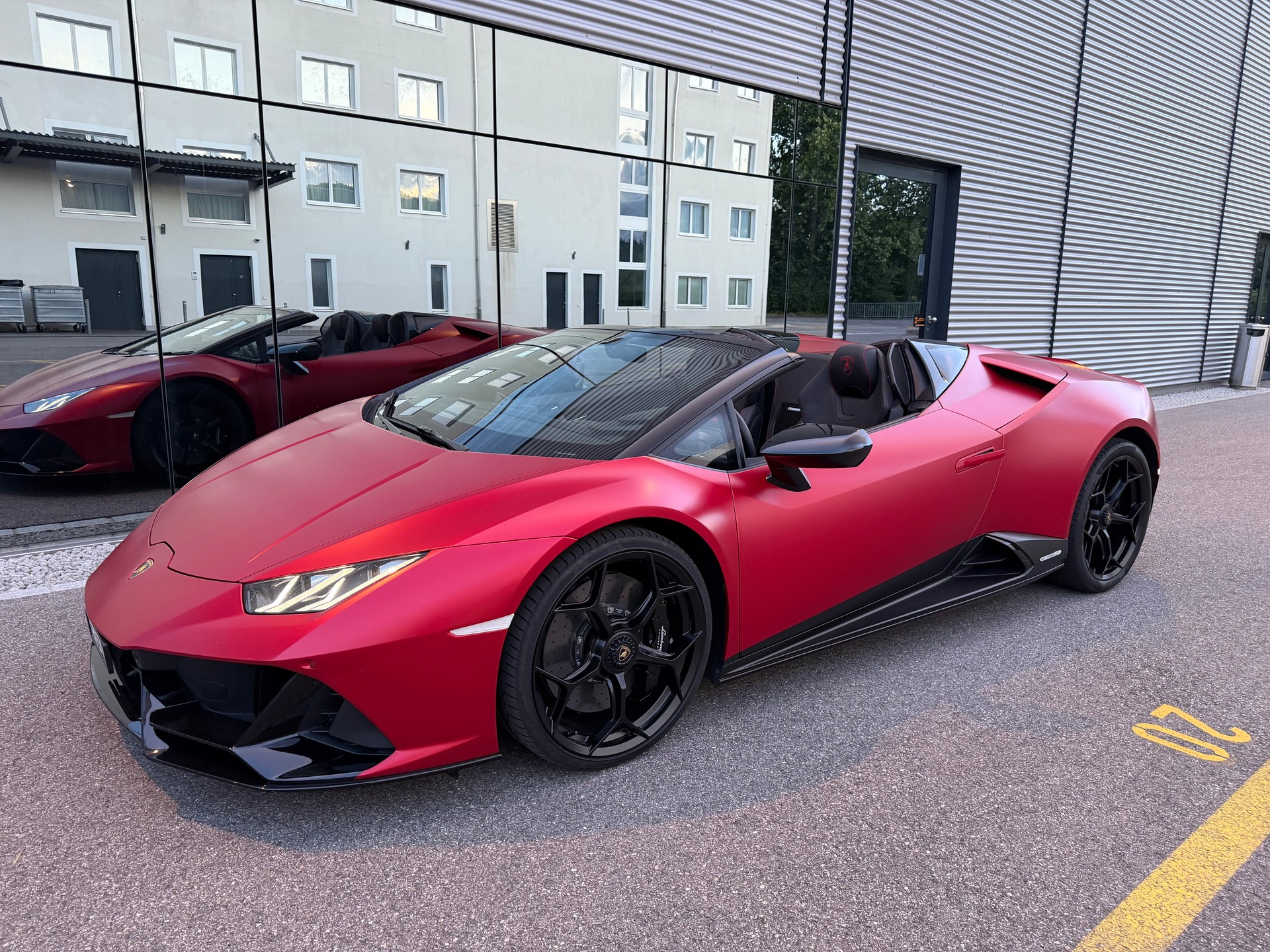 LAMBORGHINI EVO Spyder DCT-image-0