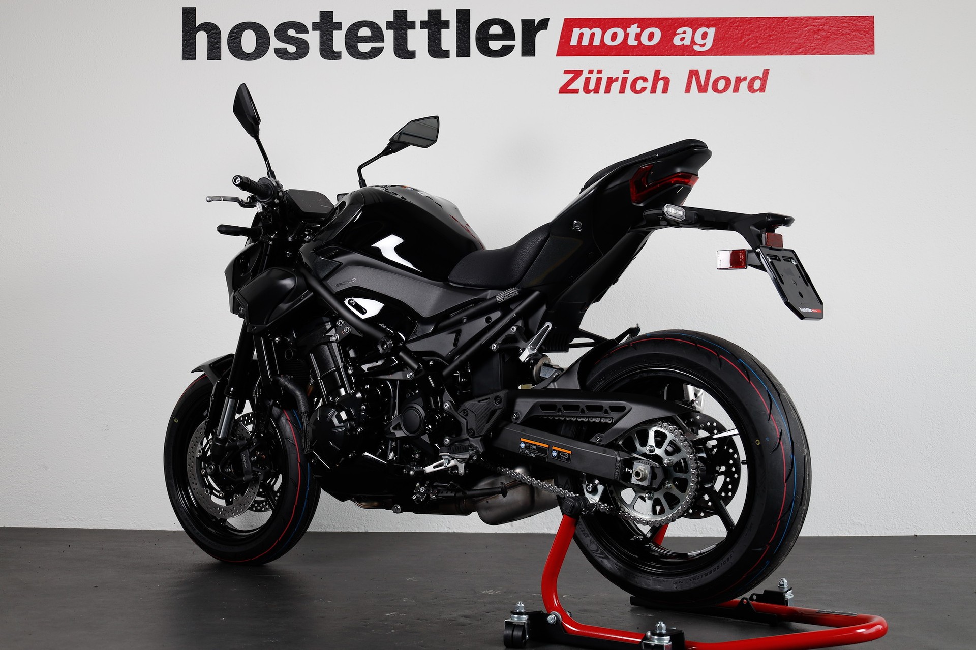 KAWASAKI Z900 70 kW-showroom-element-3