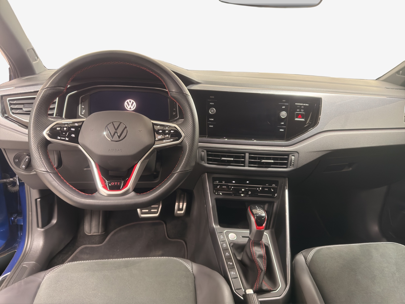 VW Polo 2.0 TSI GTI DSG-image-8