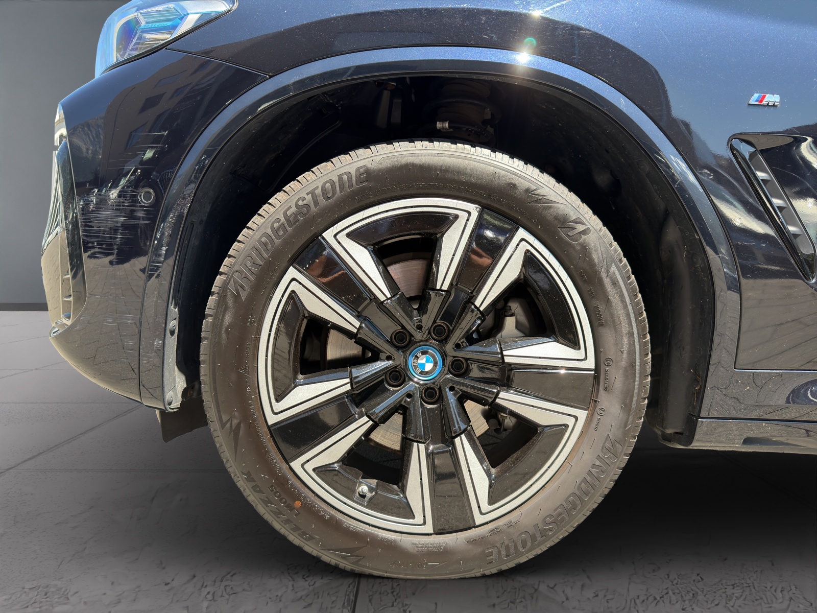 BMW iX3 E-Motor-image-9