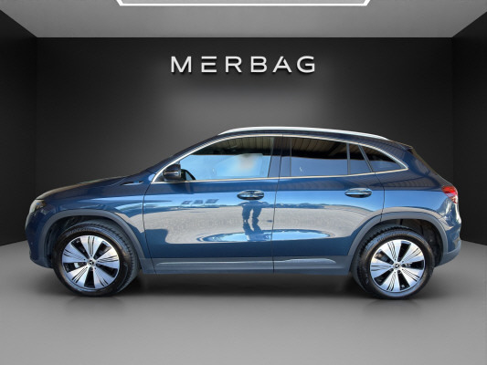 MERCEDES-BENZ EQA 300 4Matic-image-1