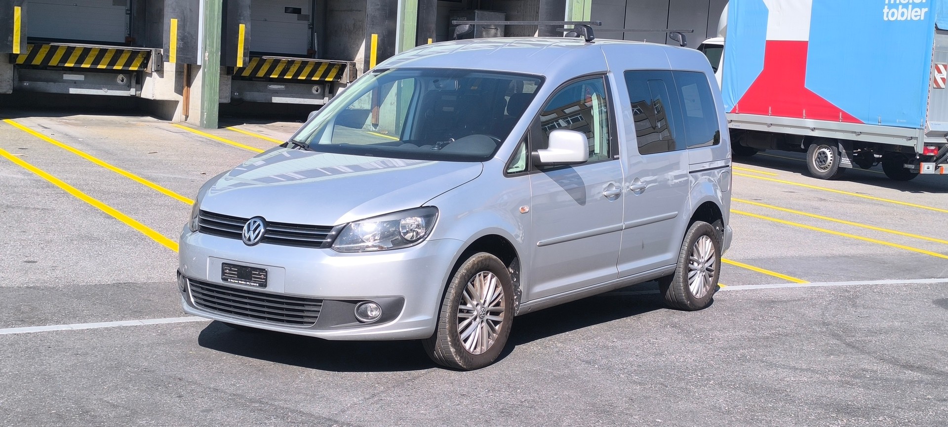 VW Caddy 1.2 TSI Family CUP-image-1