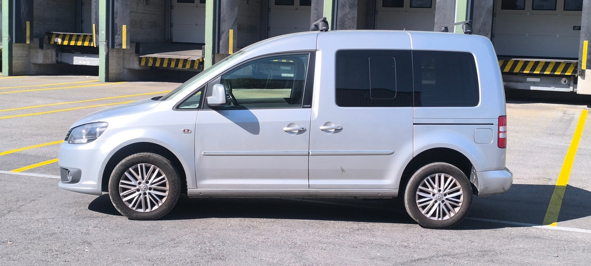 VW Caddy 1.2 TSI Family CUP-image-6