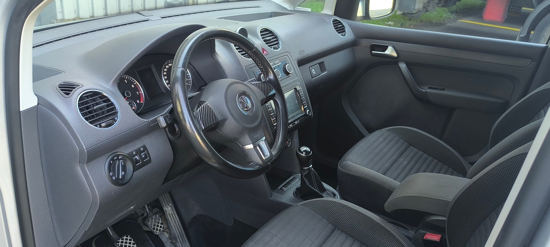 VW Caddy 1.2 TSI Family CUP-image-11