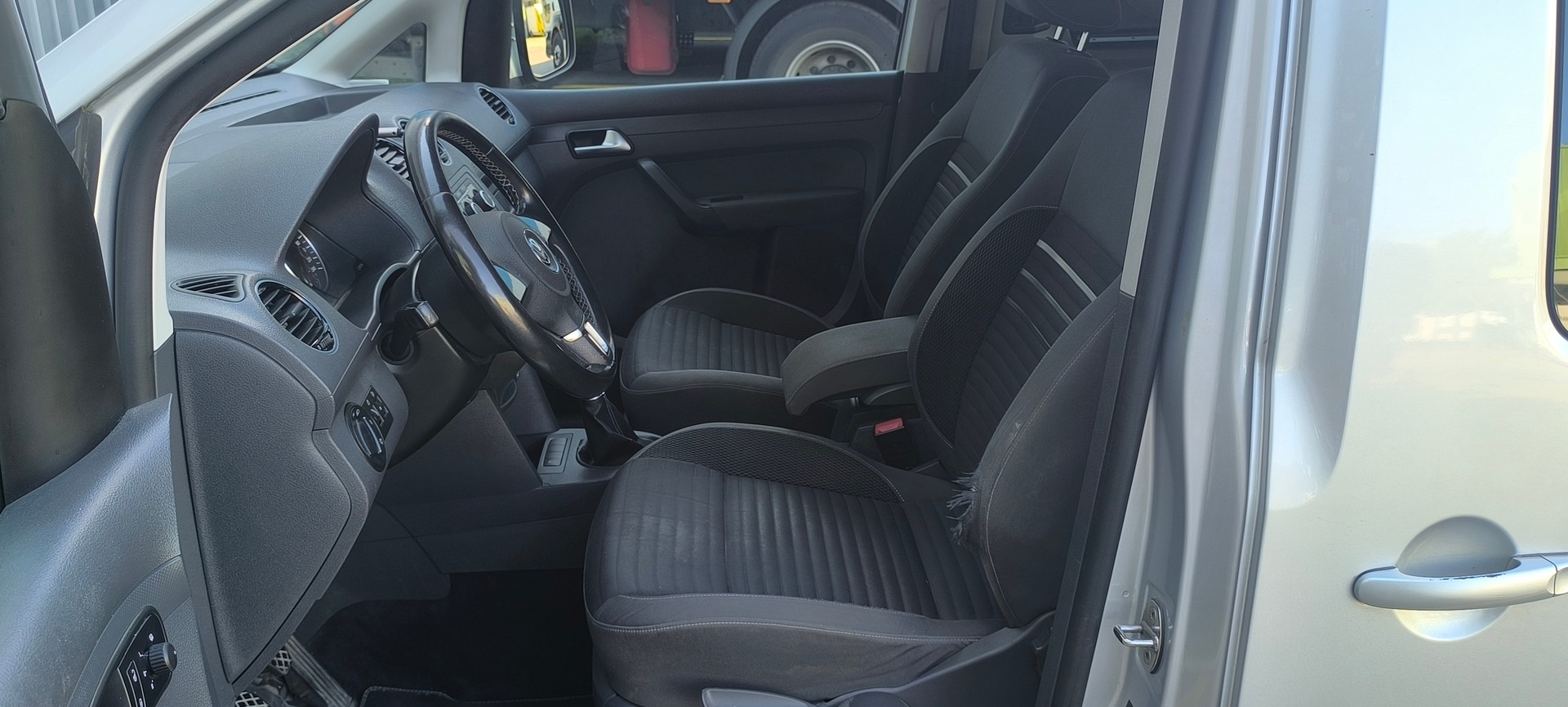 VW Caddy 1.2 TSI Family CUP-image-10