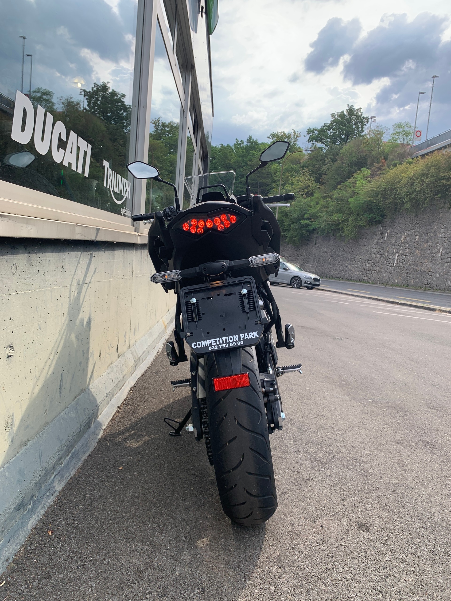 KAWASAKI Versys 650-image-5