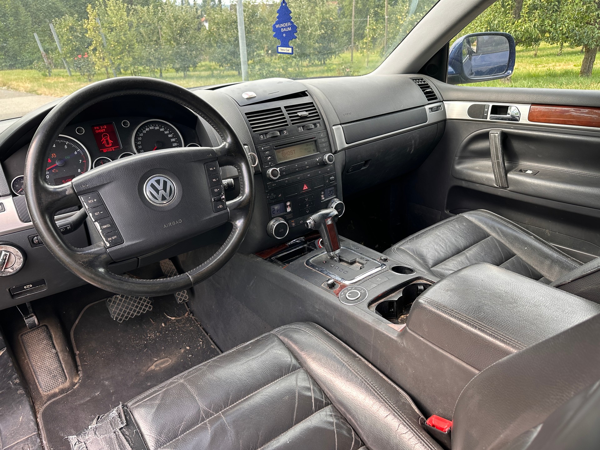 VW Touareg 3.2 V6-image-9