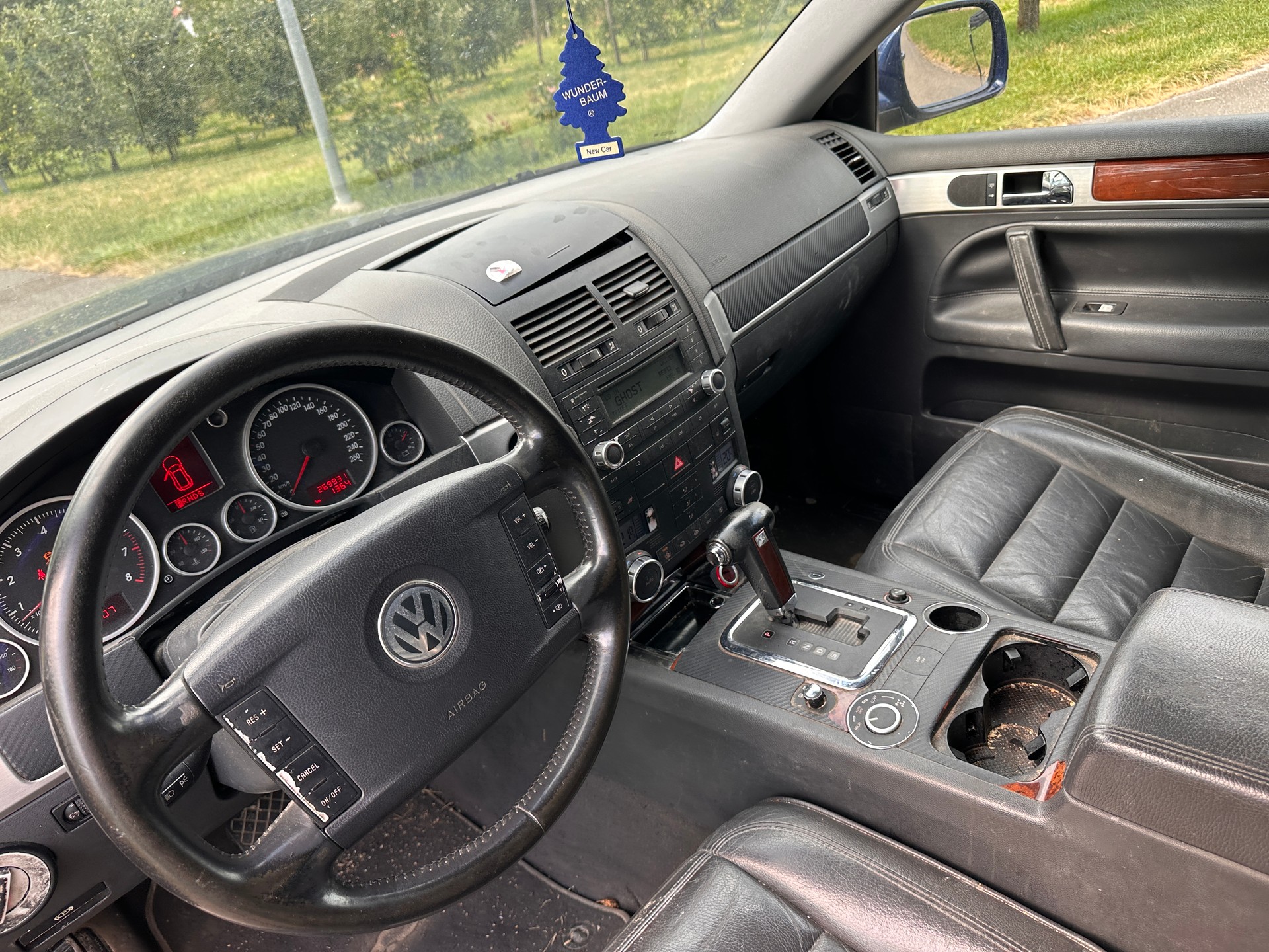 VW Touareg 3.2 V6-image-11