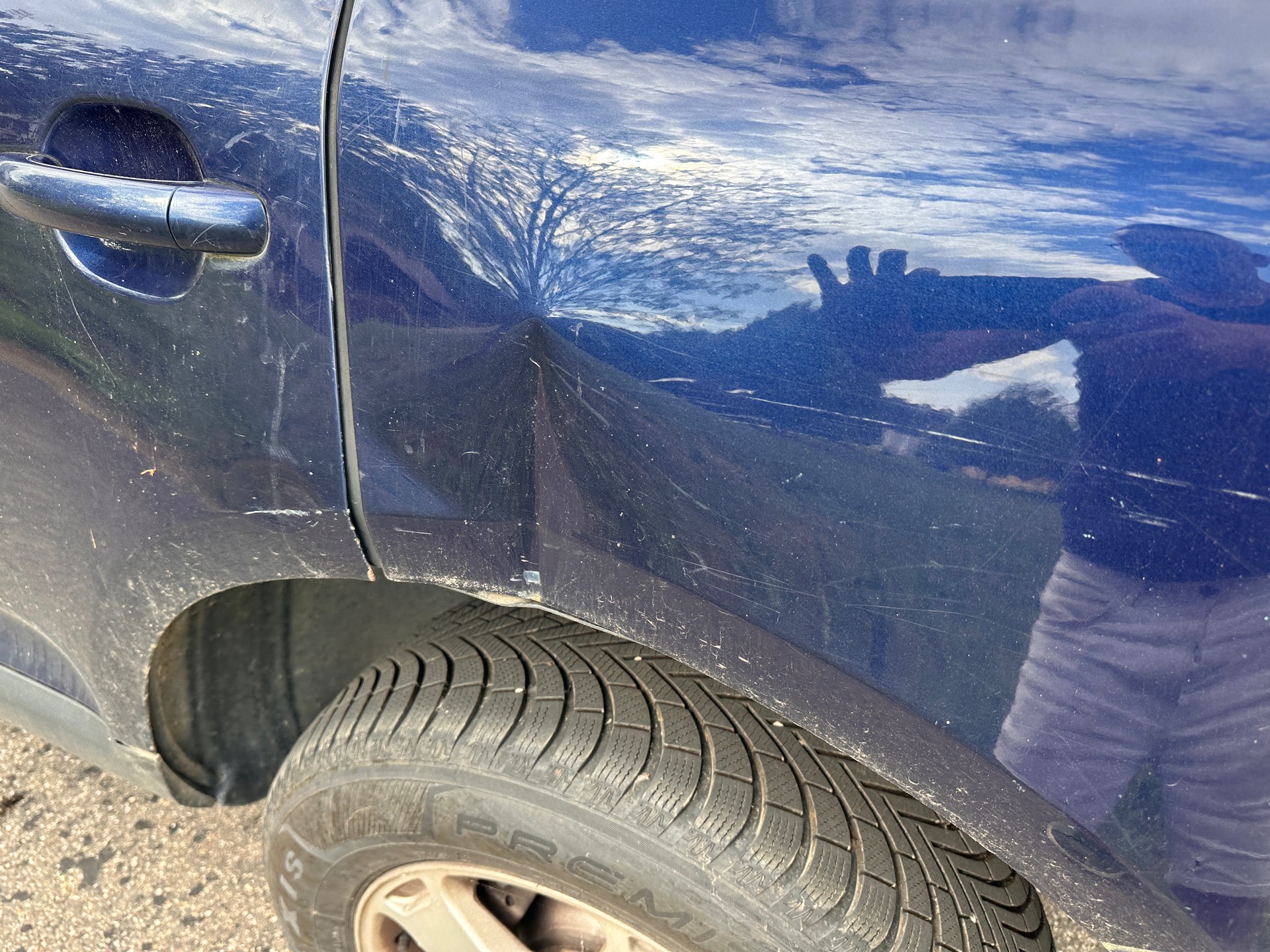 VW Touareg 3.2 V6-image-7