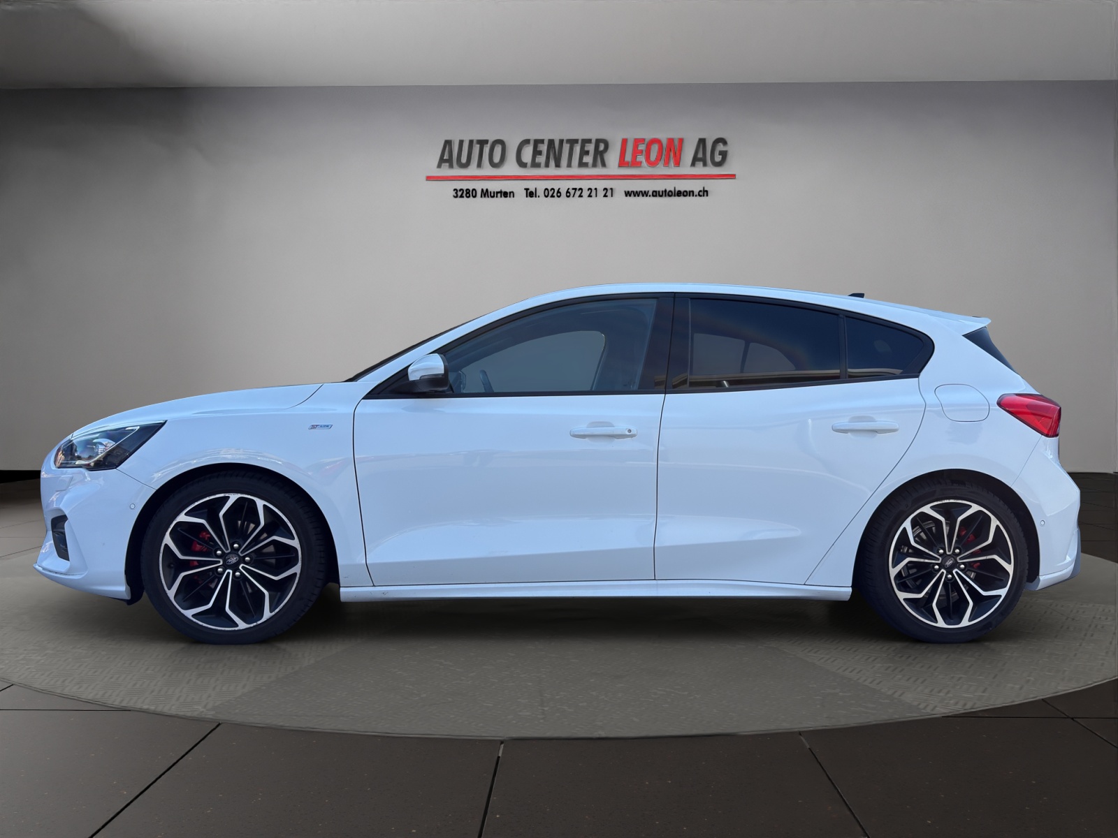 FORD Focus 1.0 SCTi ST Line Automatic-image-2