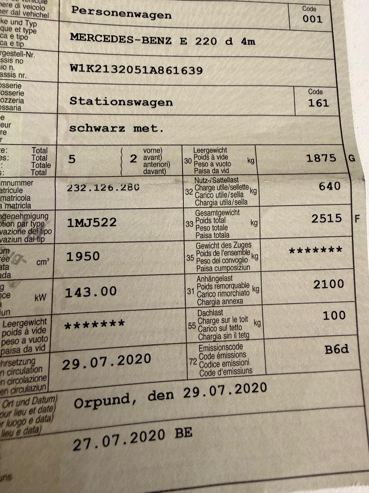 MERCEDES-BENZ E 220 d 4Matic 9G-Tronic-image-15