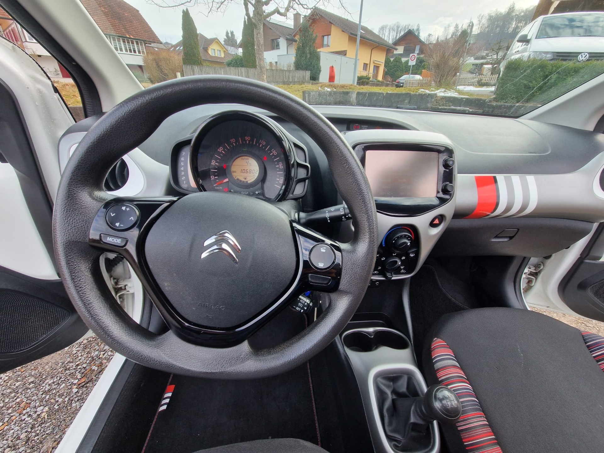 CITROEN C1 1.0 VTi Feel Edition Airscape-image-11