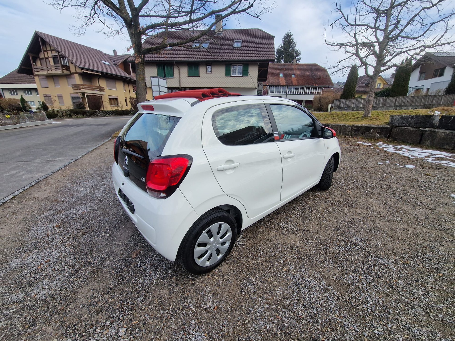 CITROEN C1 1.0 VTi Feel Edition Airscape-image-2