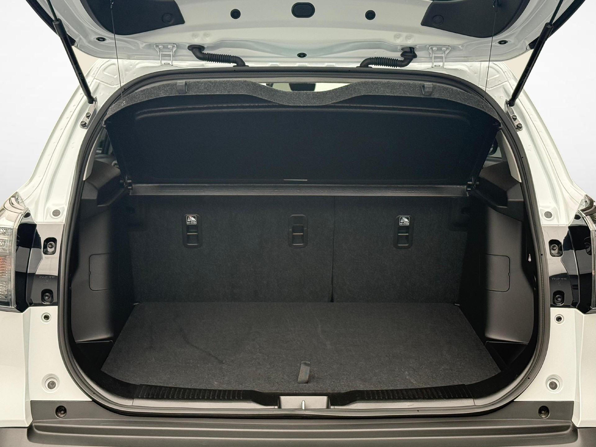SUZUKI S-Cross 1.5 Compact Top Hybrid 4x4-image-11