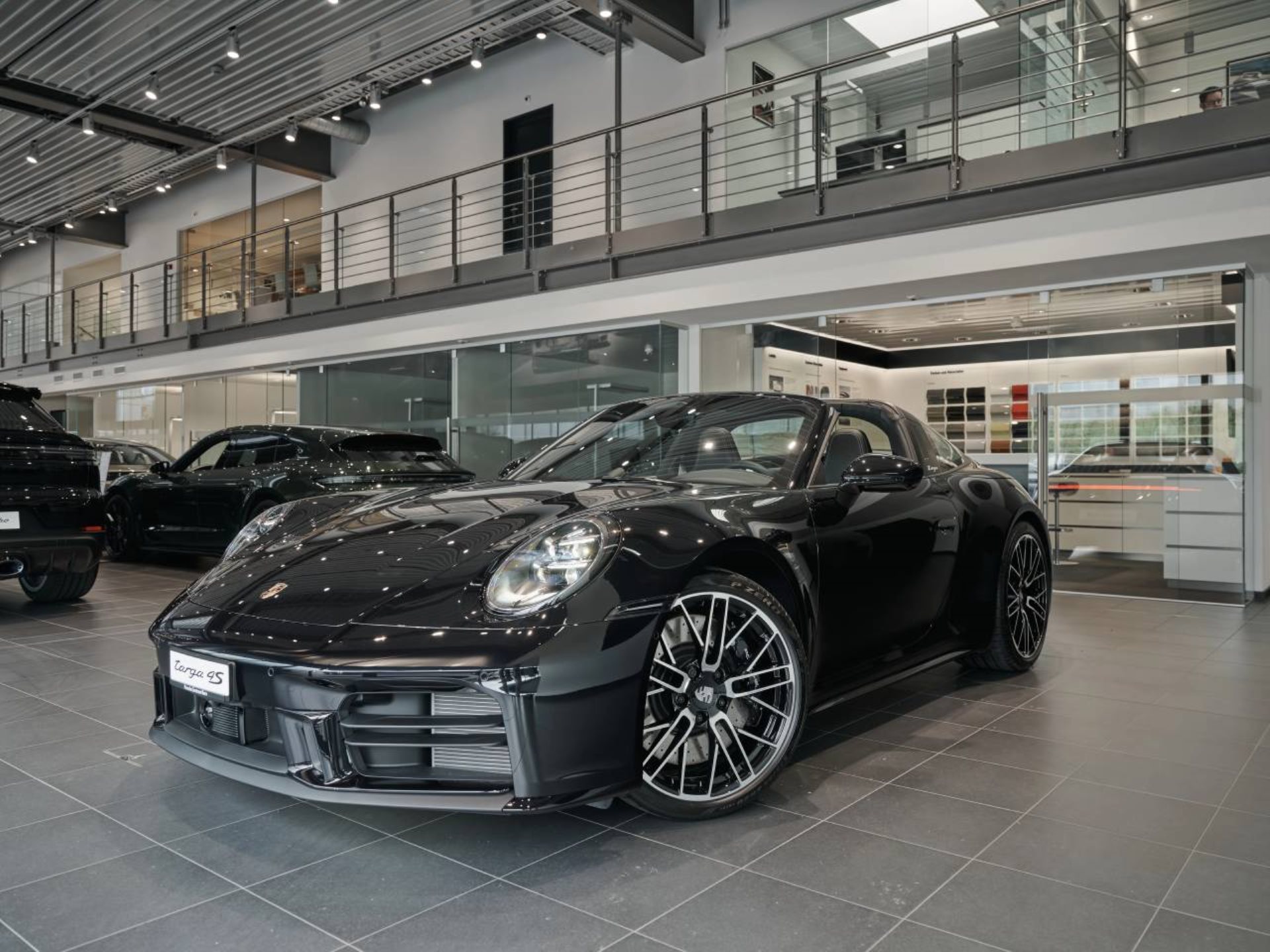 PORSCHE 911 Targa 4S-image-7