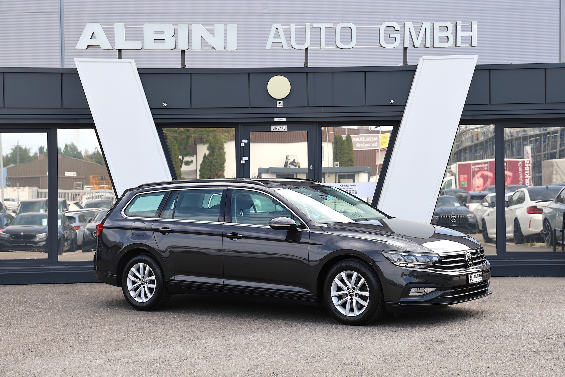 VW Passat Variant 2.0 TDI 150 Business DSG-showroom-element-2