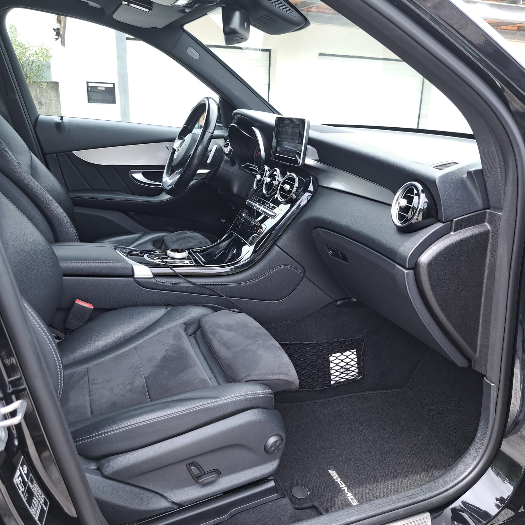 MERCEDES-BENZ GLC 250 4matic-image-5