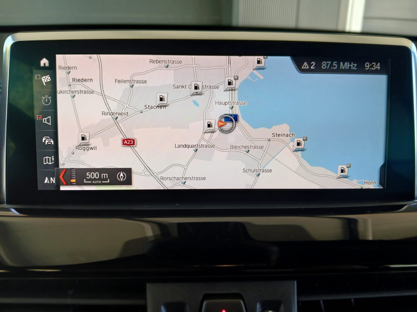 BMW X1 20d xDrive-image-11