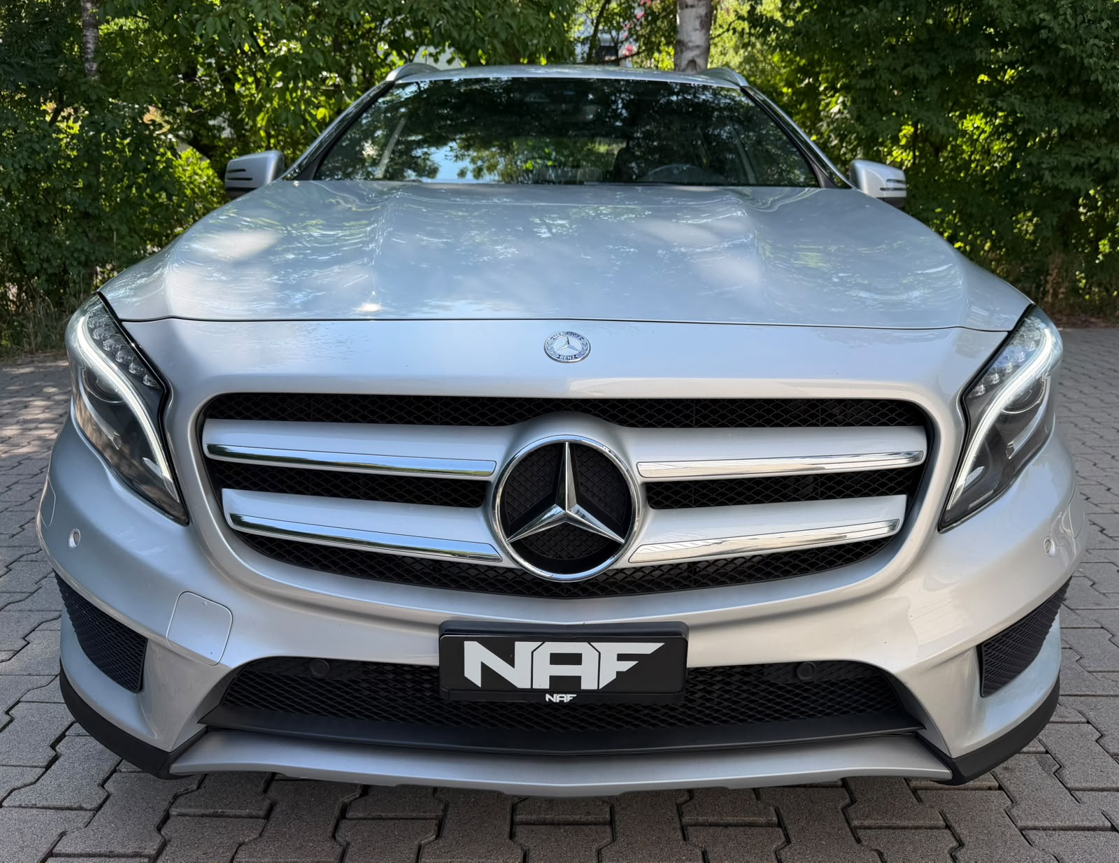 MERCEDES-BENZ GLA 250 AMG Line 4Matic 7G-DCT-image-7