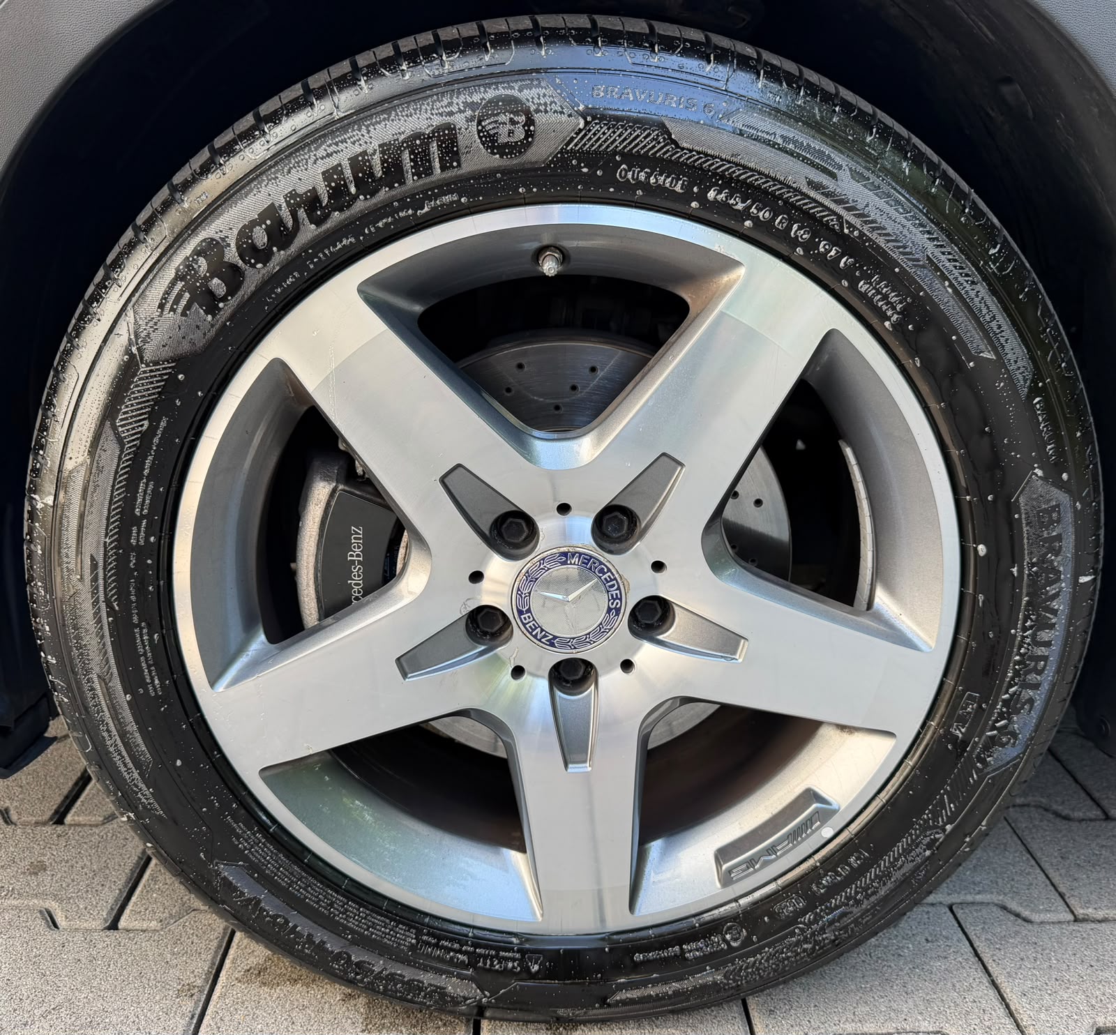 MERCEDES-BENZ GLA 250 AMG Line 4Matic 7G-DCT-image-8