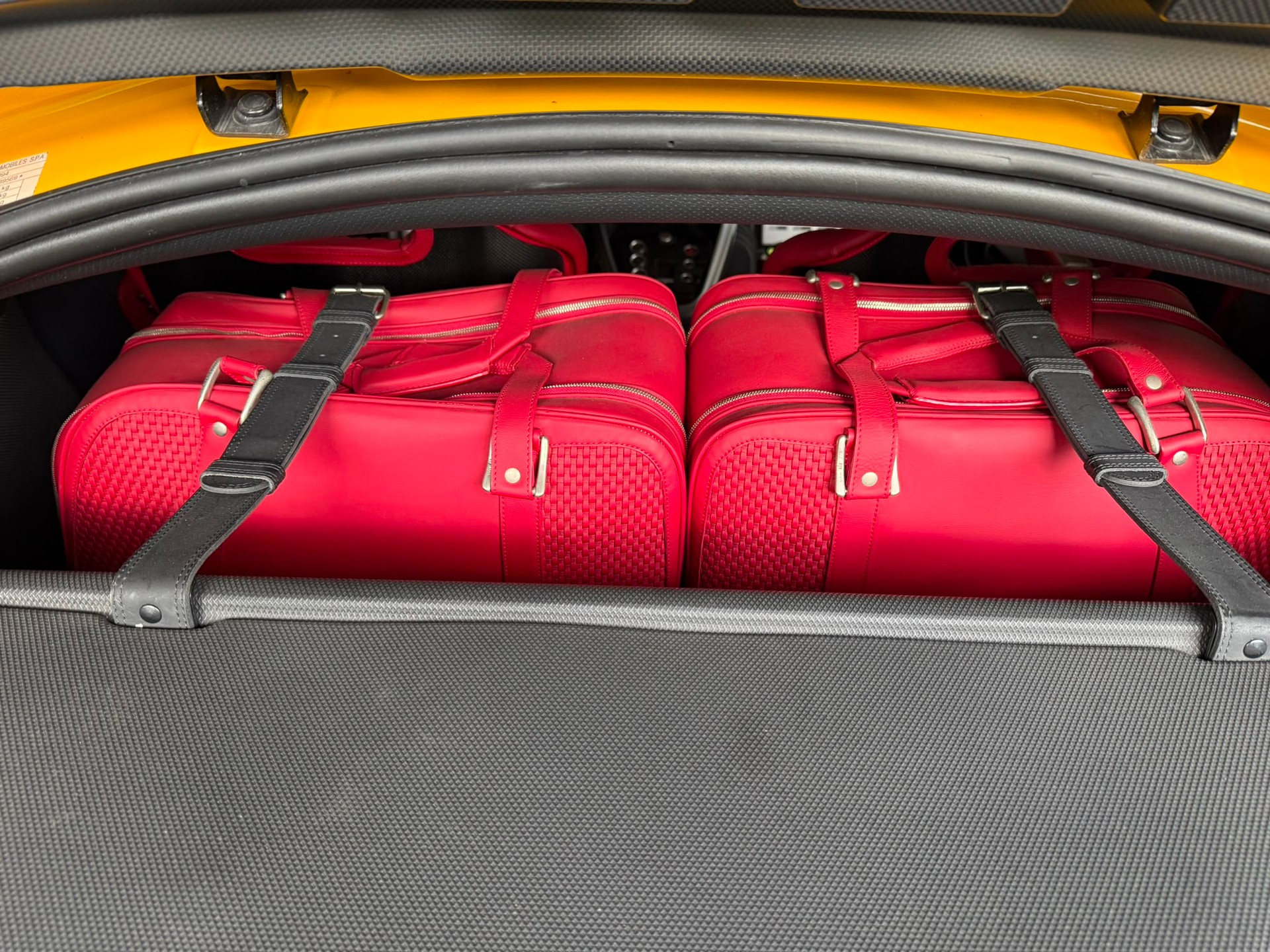 ALFA ROMEO 8C Competizione V8-image-12