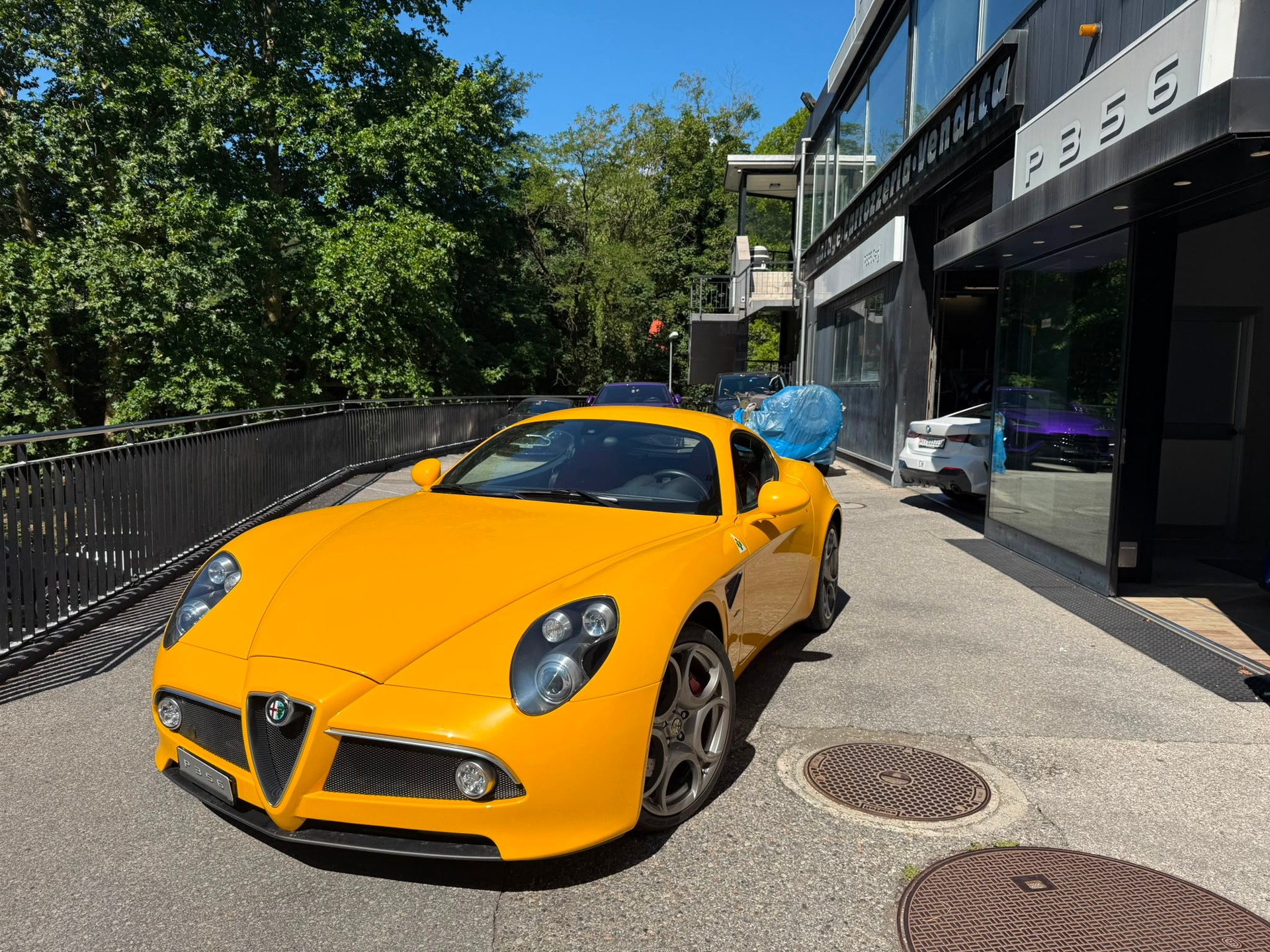 ALFA ROMEO 8C Competizione V8-image-0