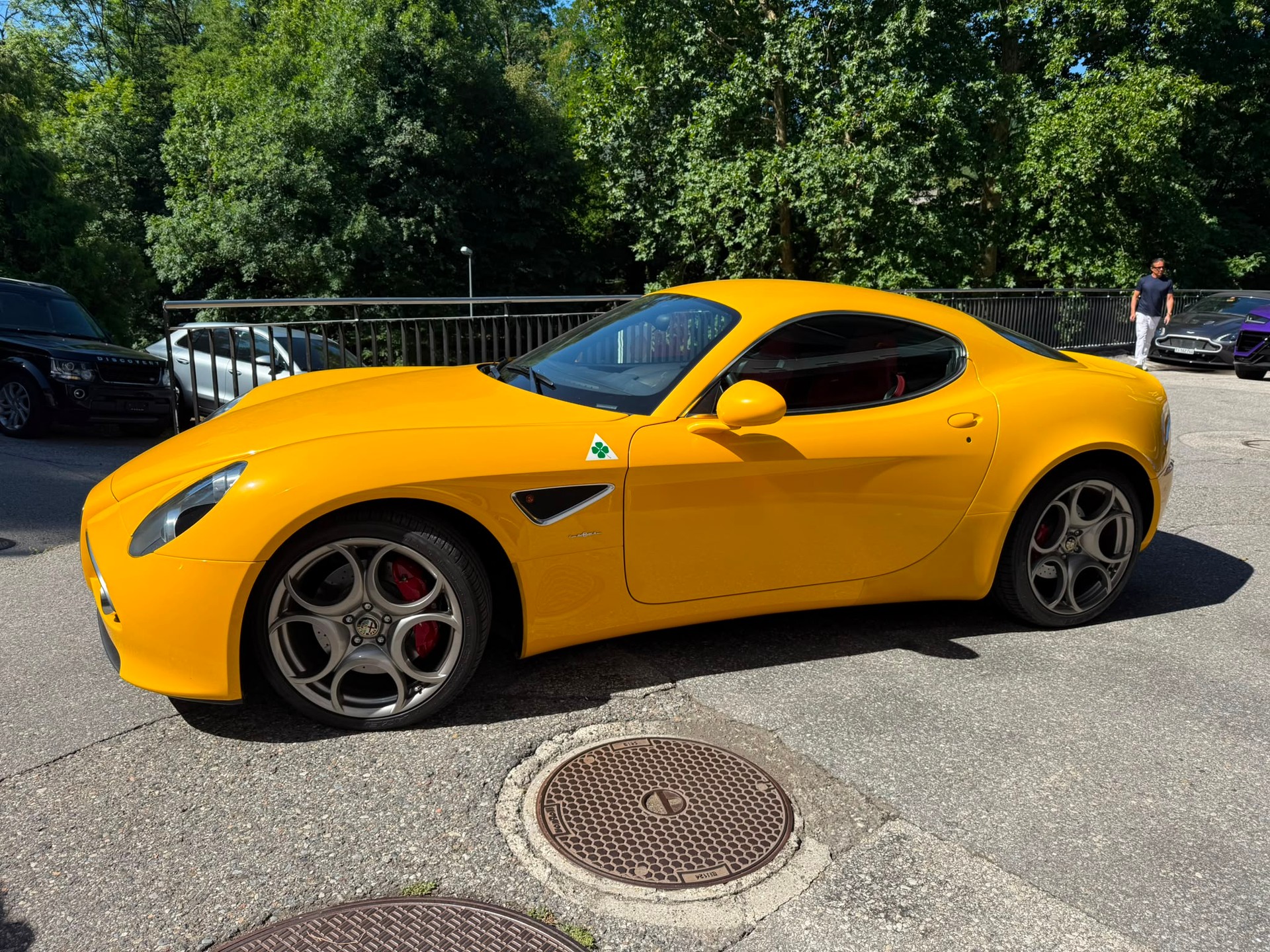 ALFA ROMEO 8C Competizione V8-image-7