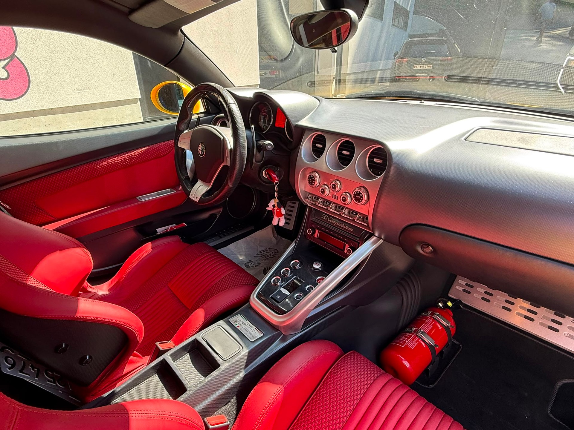 ALFA ROMEO 8C Competizione V8-image-13