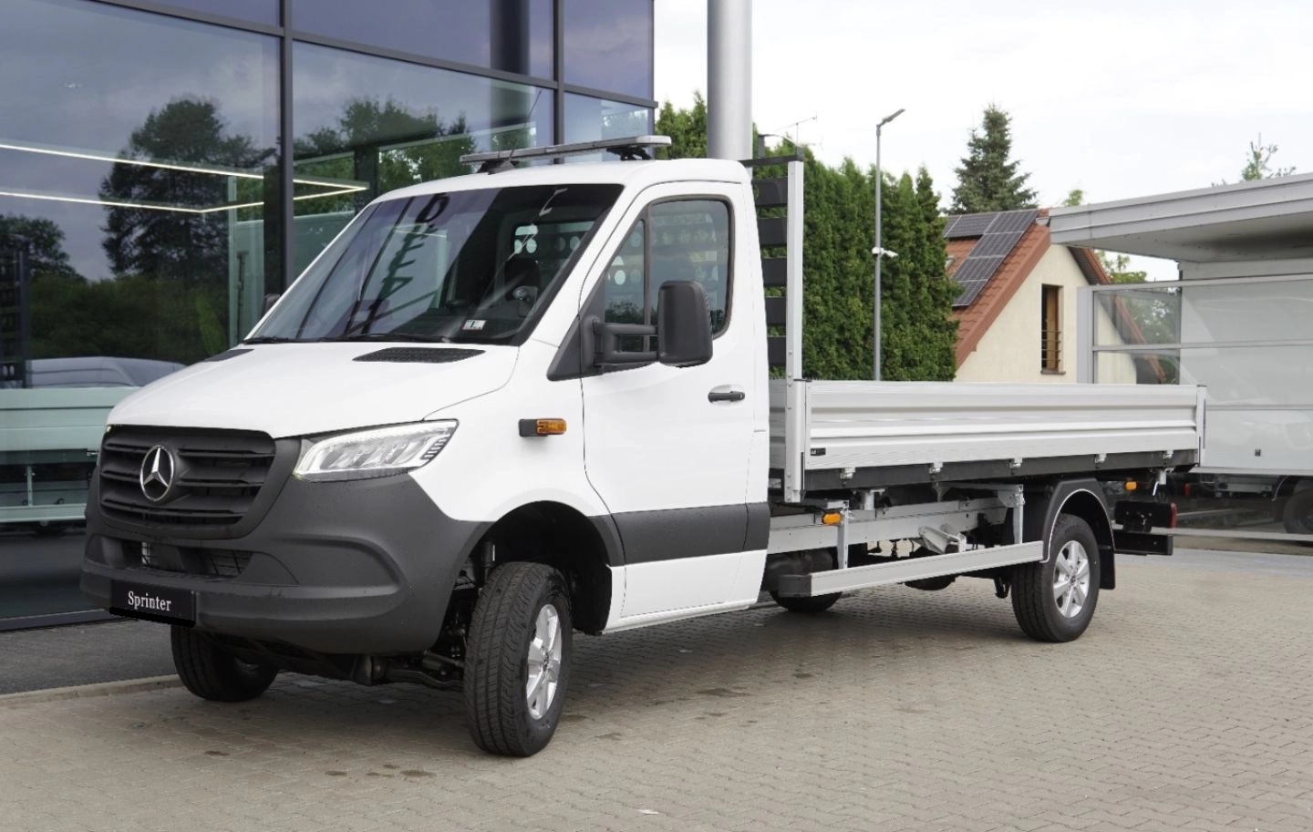 MERCEDES-BENZ Sprinter 319 CDI Standard 9G-TRONIC 4x4 Kipper-image-0