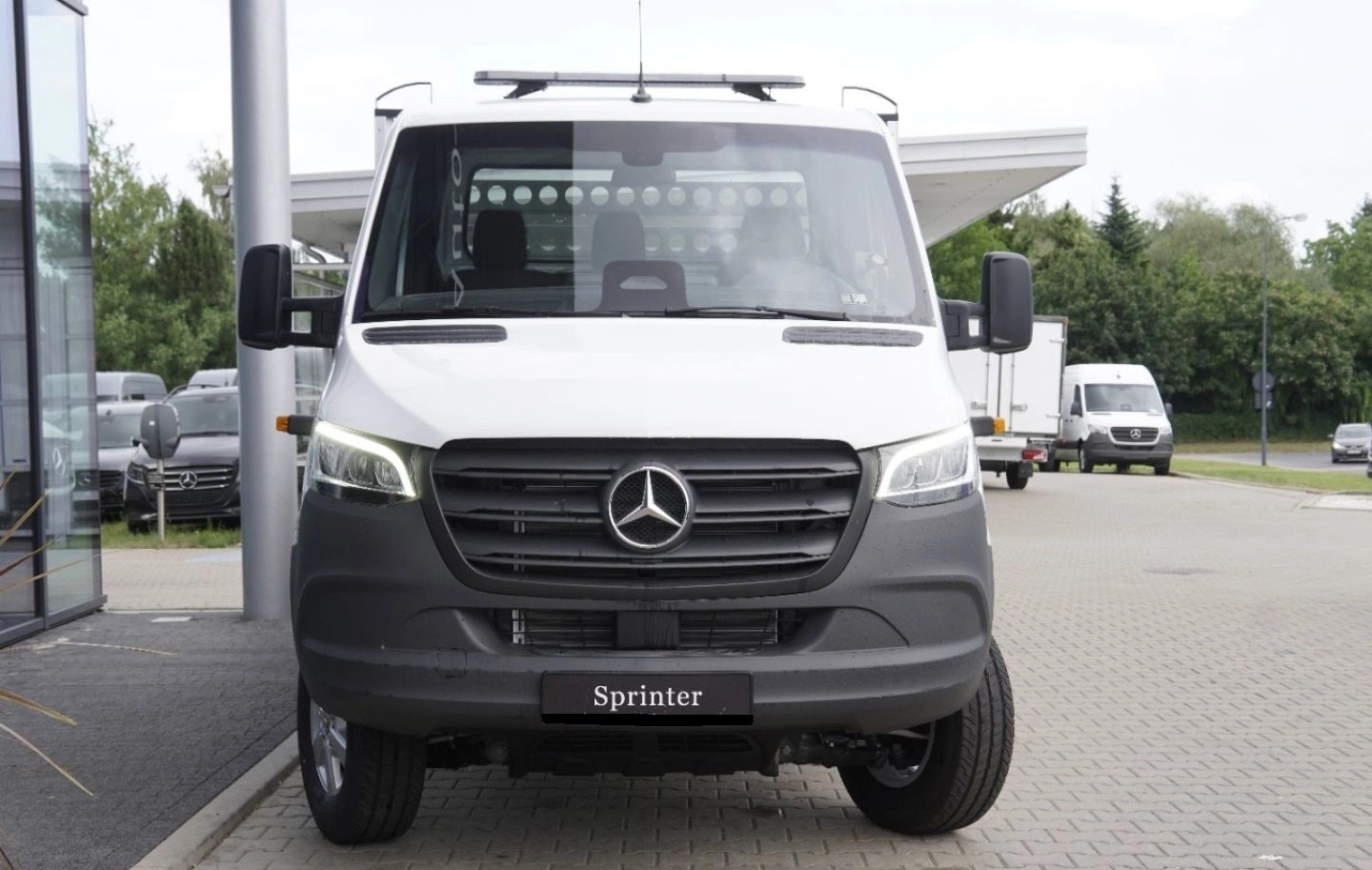 MERCEDES-BENZ Sprinter 319 CDI Standard 9G-TRONIC 4x4 Kipper-image-1