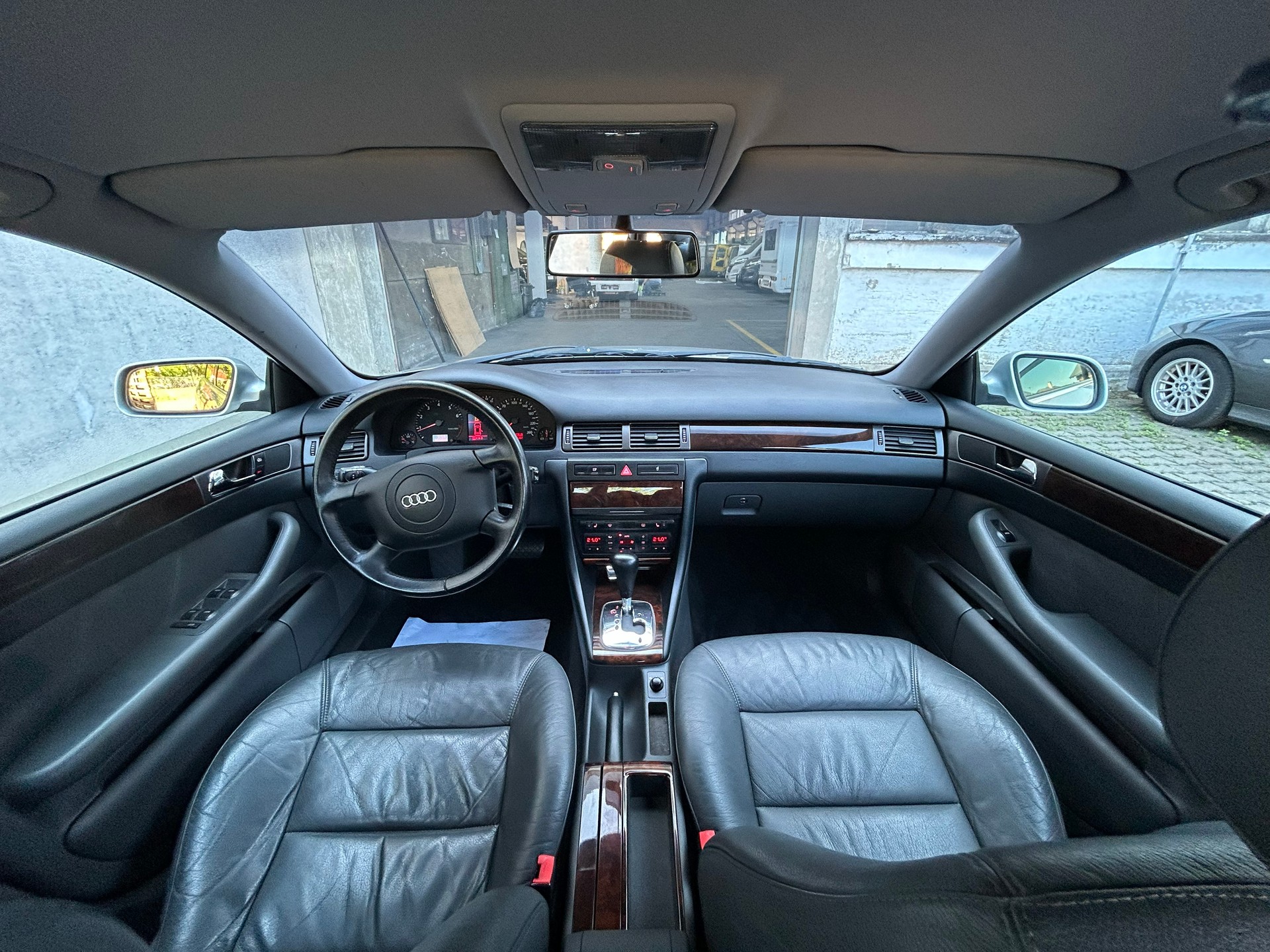 AUDI 2.8 E V6 30V-image-10