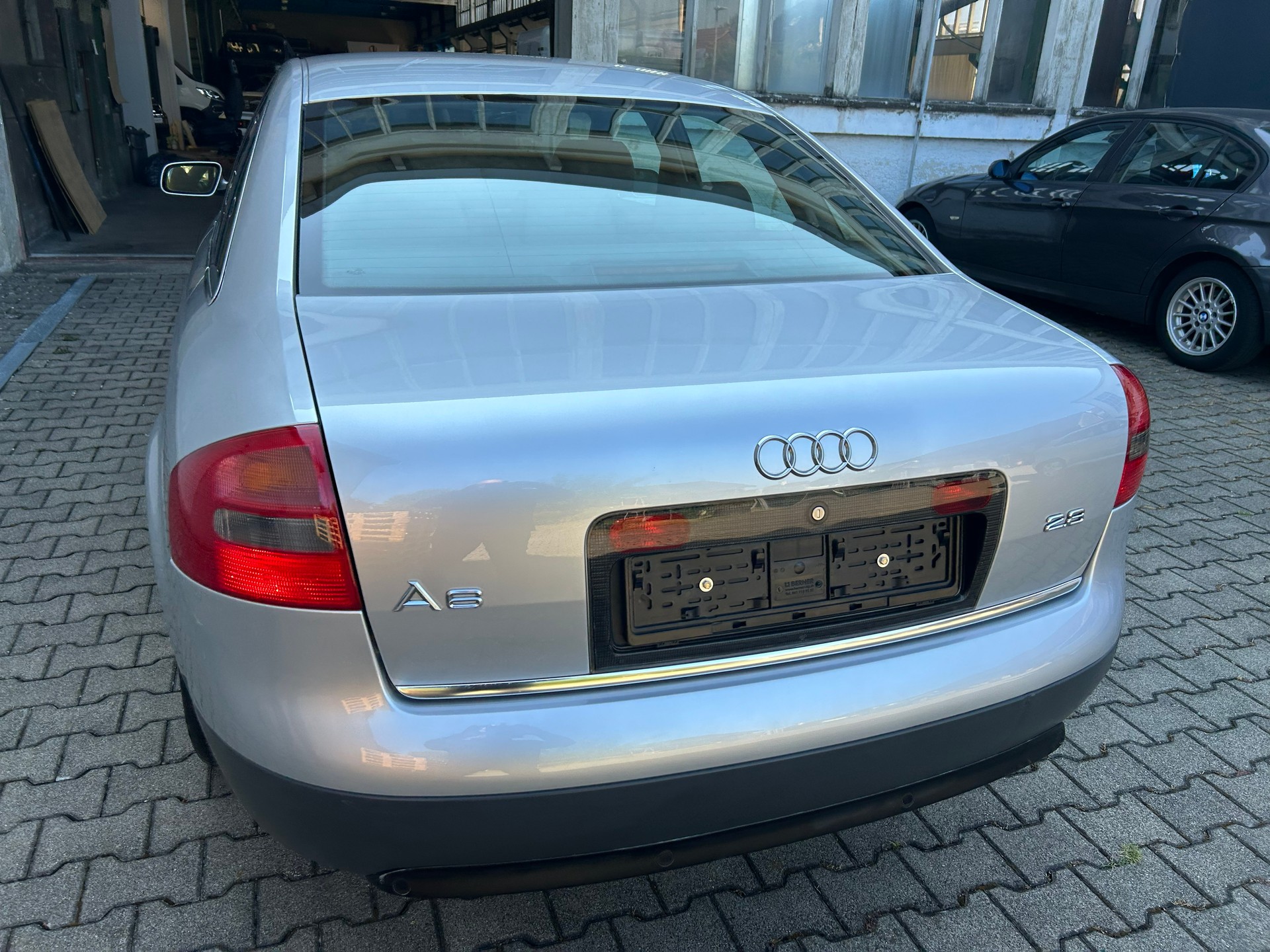 AUDI 2.8 E V6 30V-image-5