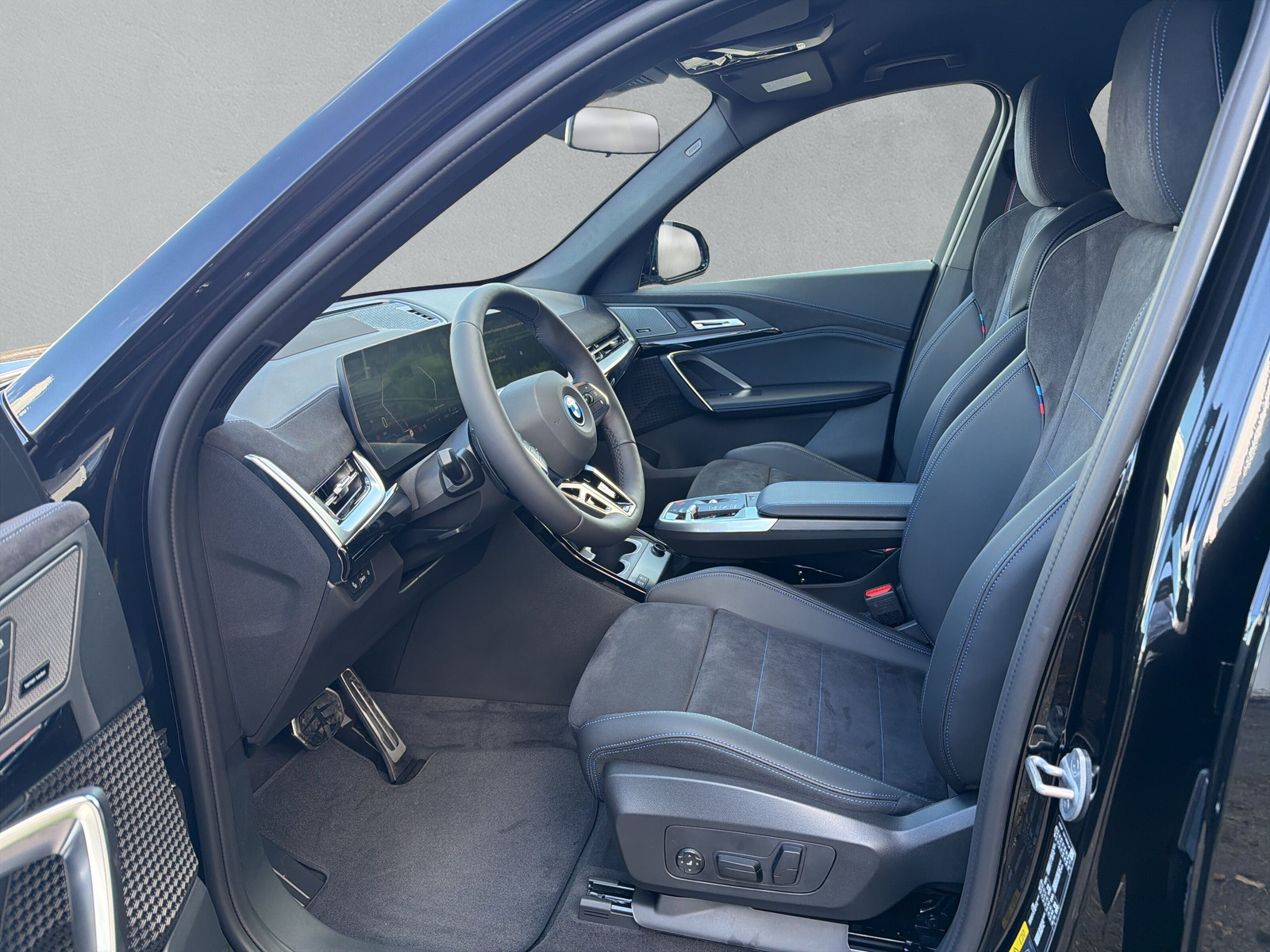 BMW X1 xDrive 30e M Sport Pro-image-10