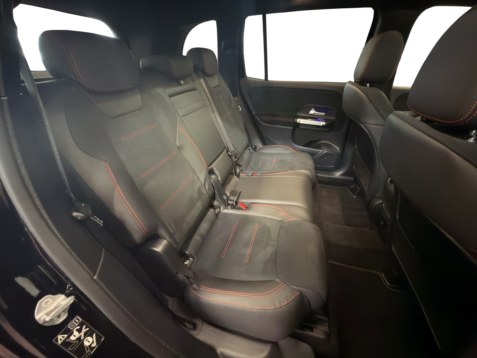 MERCEDES-BENZ GLB 35 AMG 4 MATIC-image-14