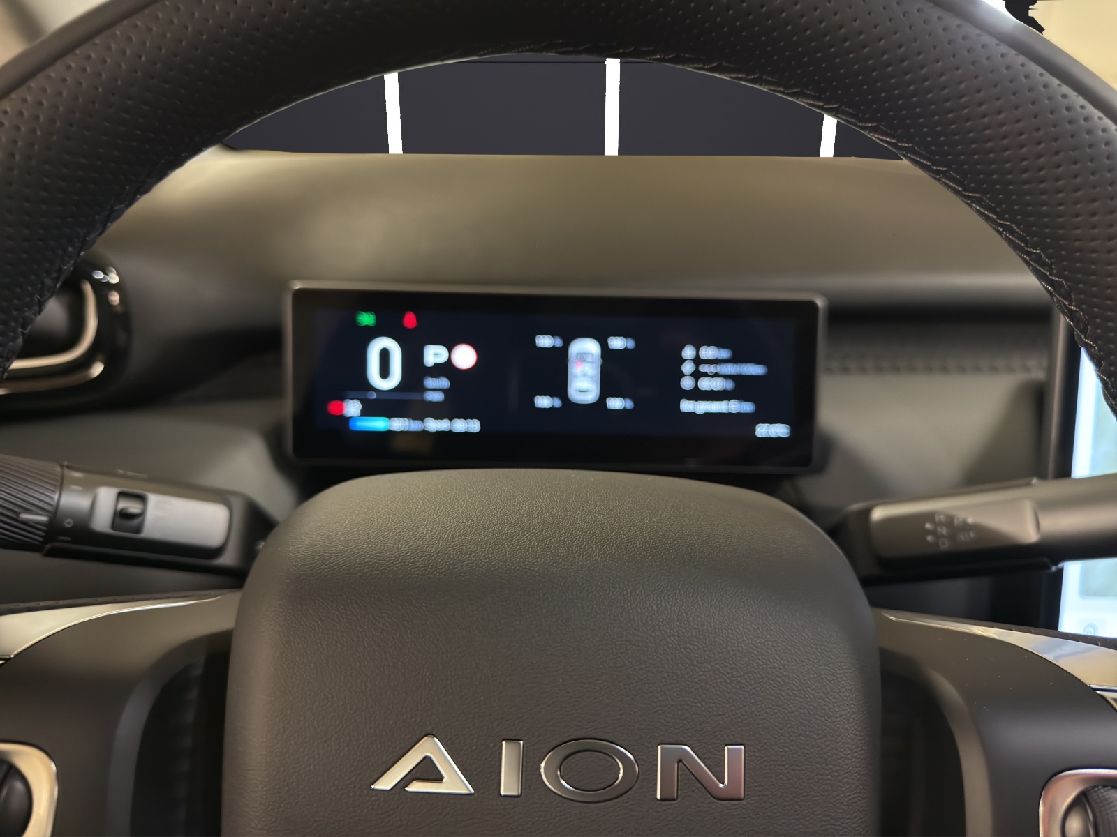GAC AION UT-image-13