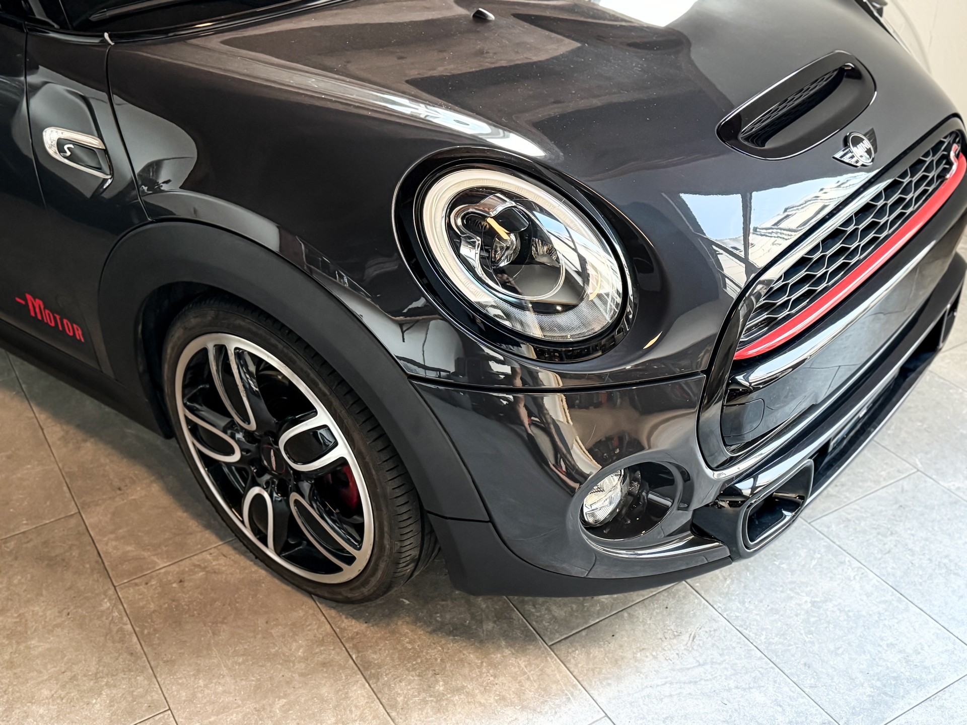 MINI Cooper S-image-2