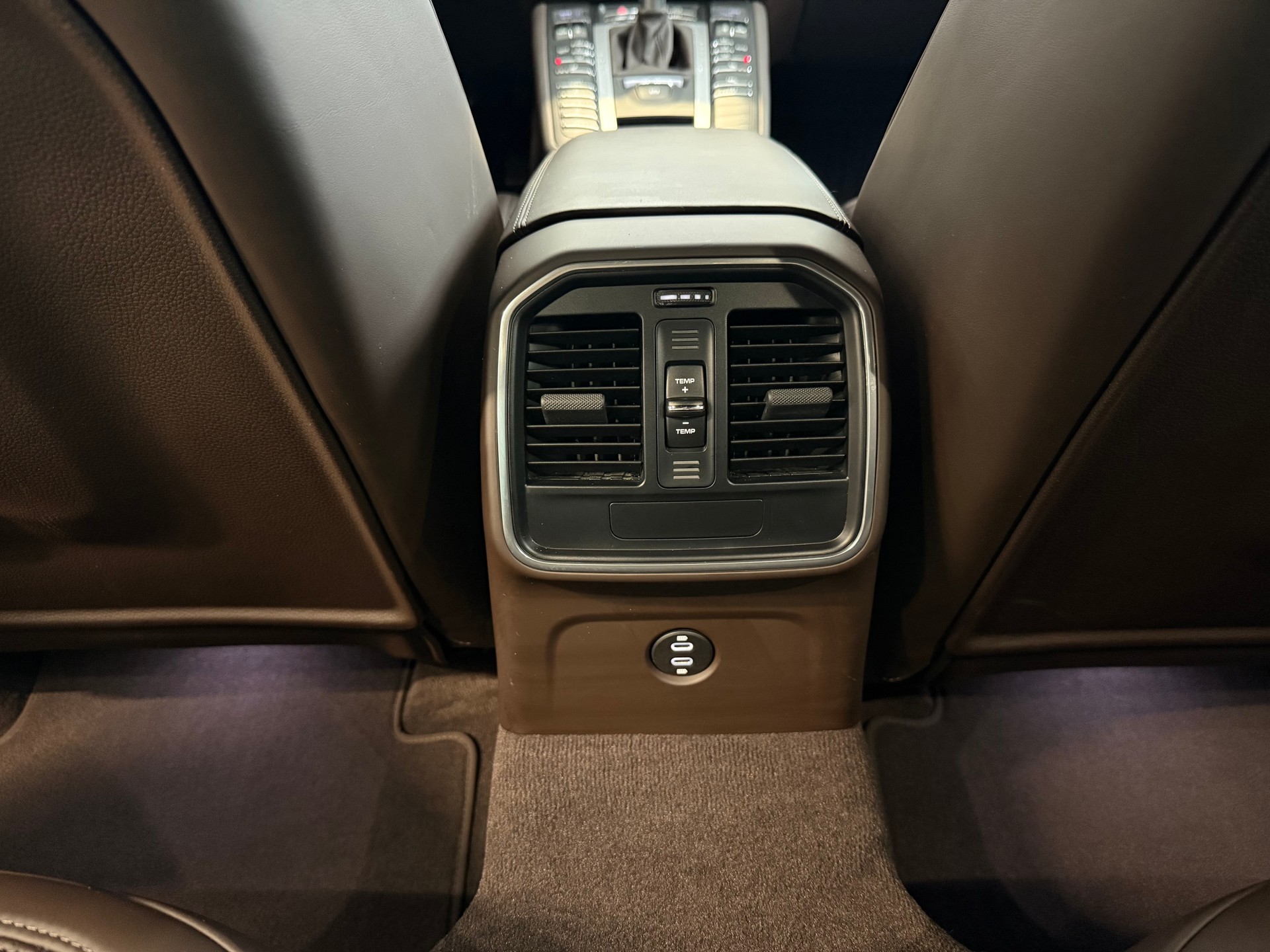 PORSCHE Macan S PDK-image-18