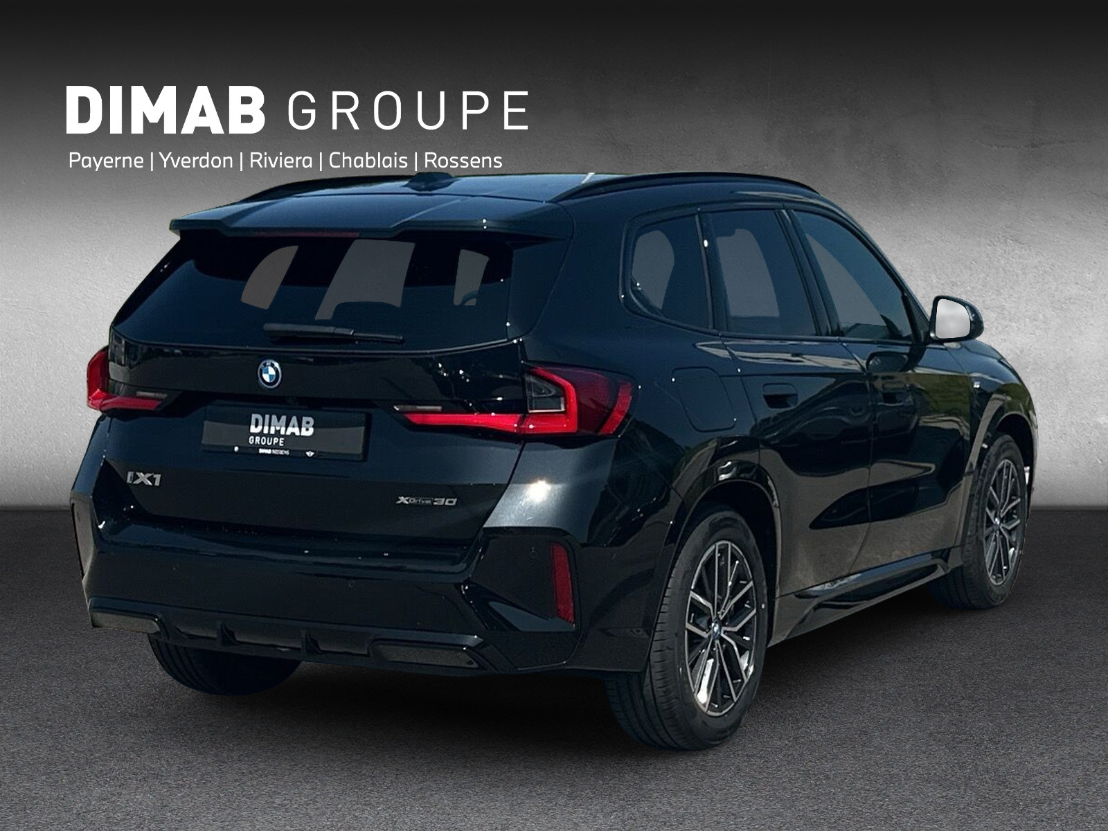 BMW iX1 xDrive 30 M Sport-image-4