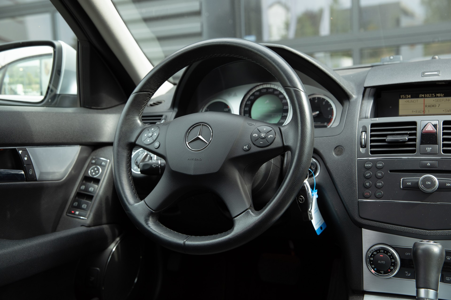 MERCEDES-BENZ C 180 Kompressor Avantgarde Automatic-image-12