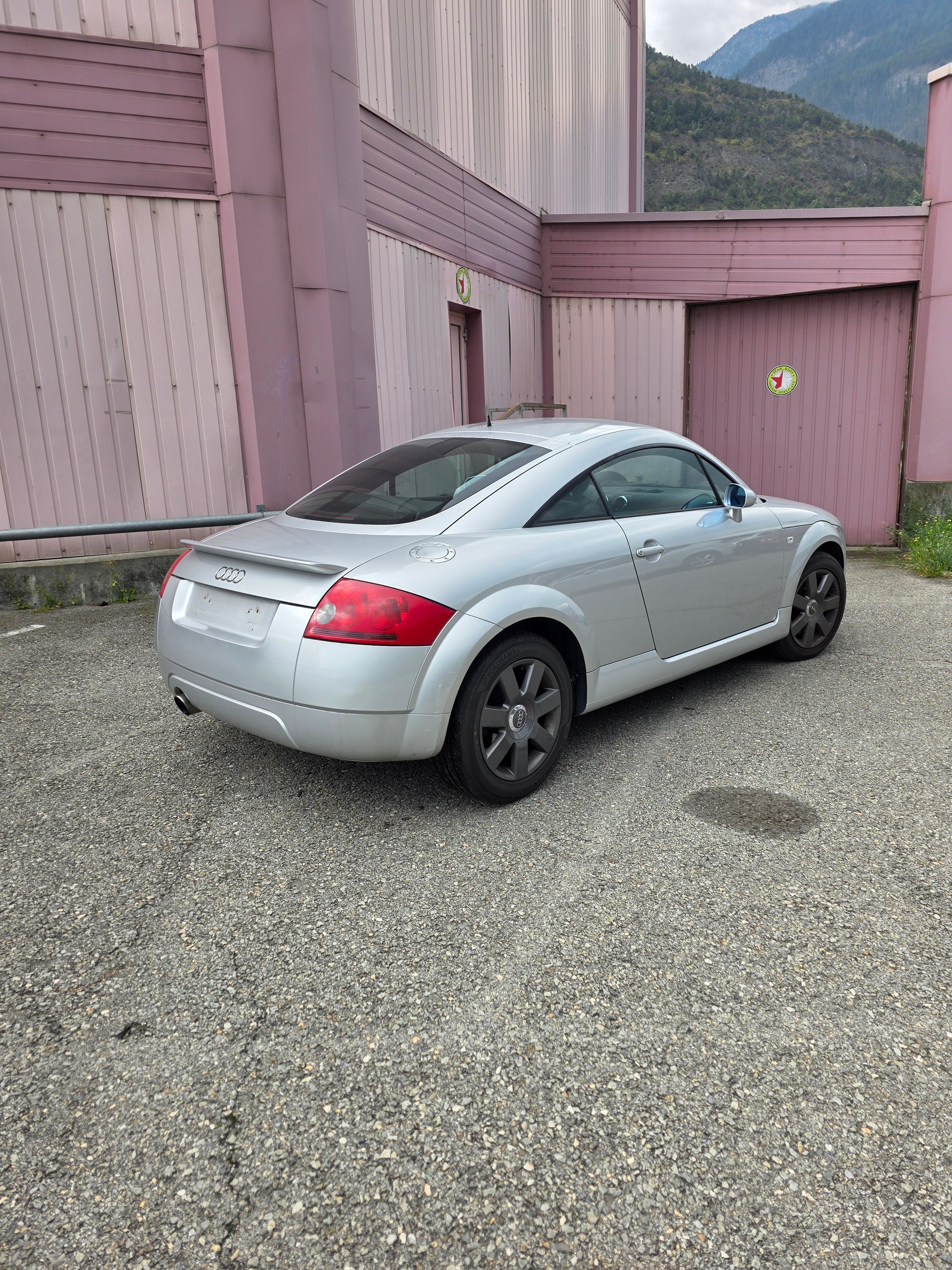 AUDI A4 Avant 1.8 T quattro Advance-image-4