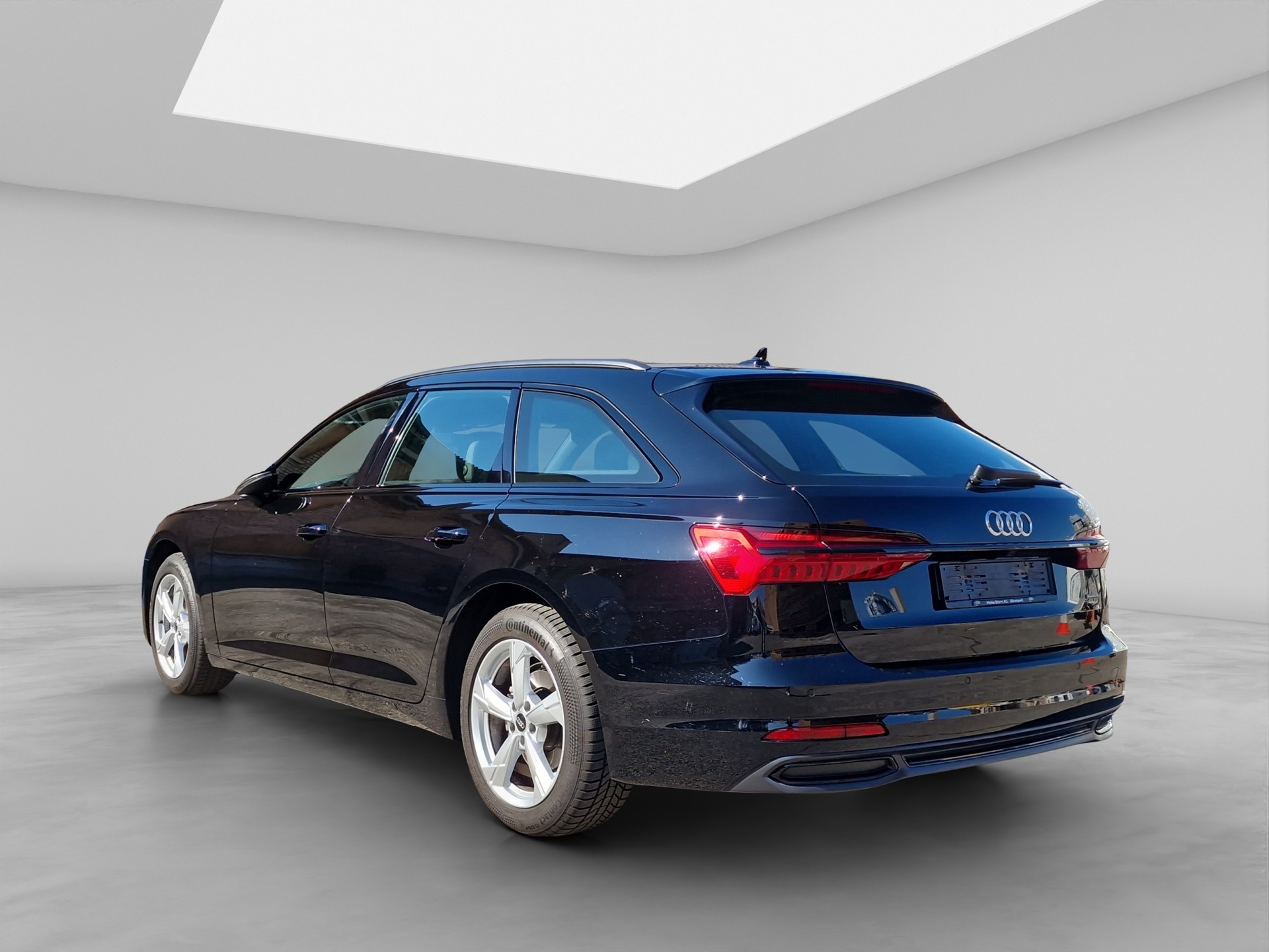 AUDI A6 Avant 40 TDI Design quattro S-tronic-image-3